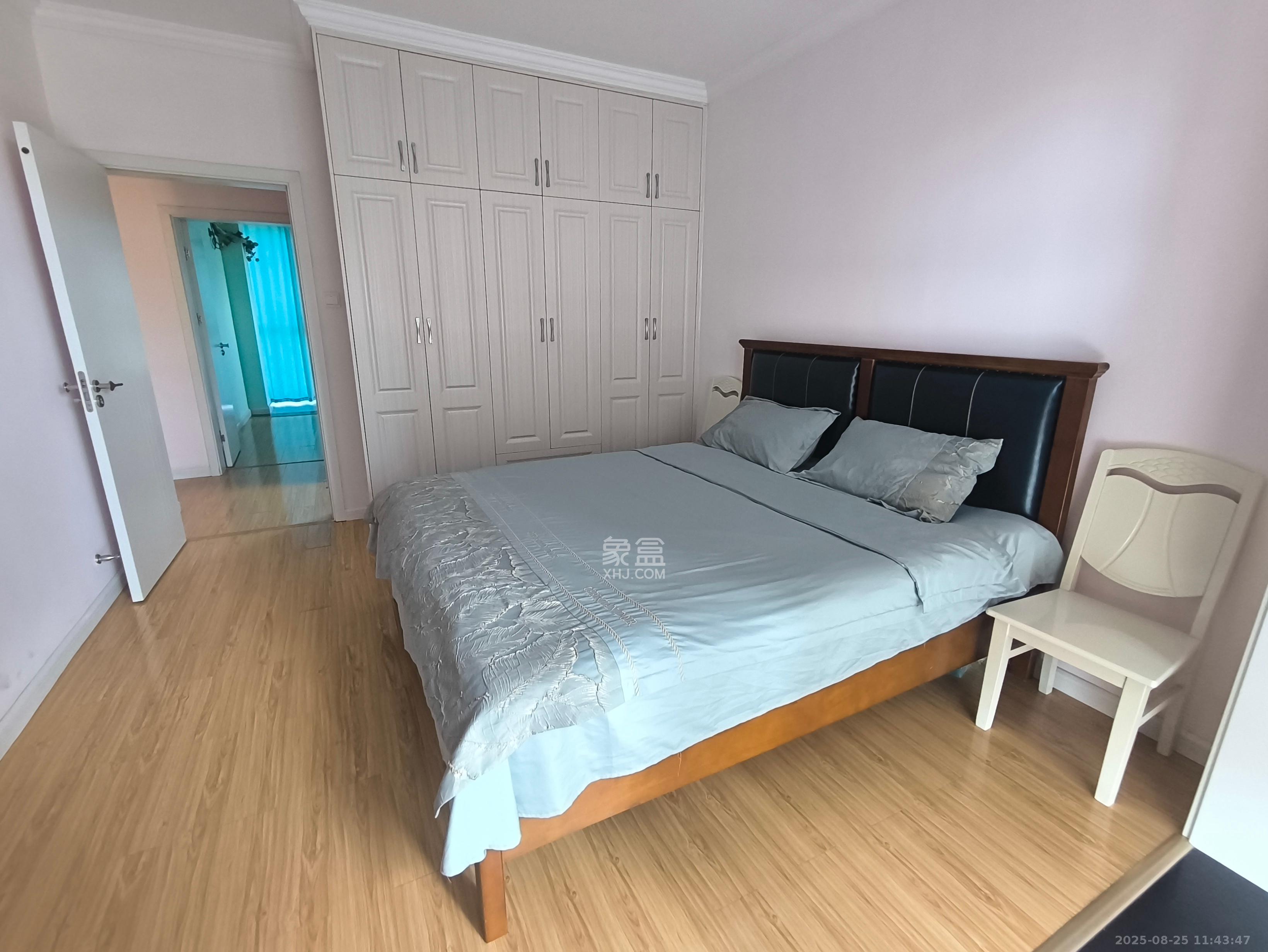 金轮星光名座 3室1厅1卫 2500.0元/月 金轮星光名座 3室1厅1卫 2500.0元/月室内图