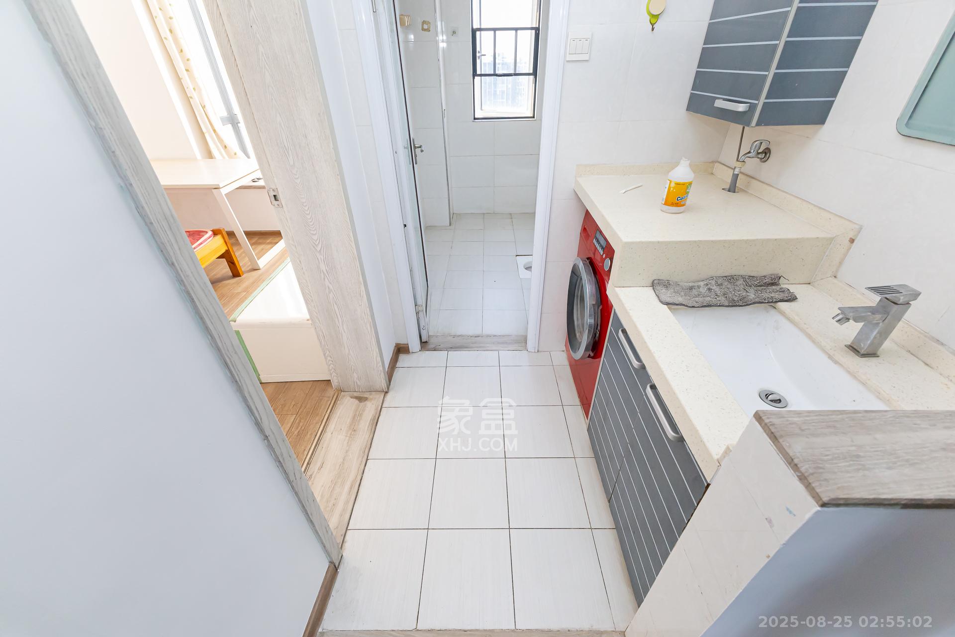 珠江东方明珠（新地东方明珠）三期  3室2厅2卫    70.0万卫生间