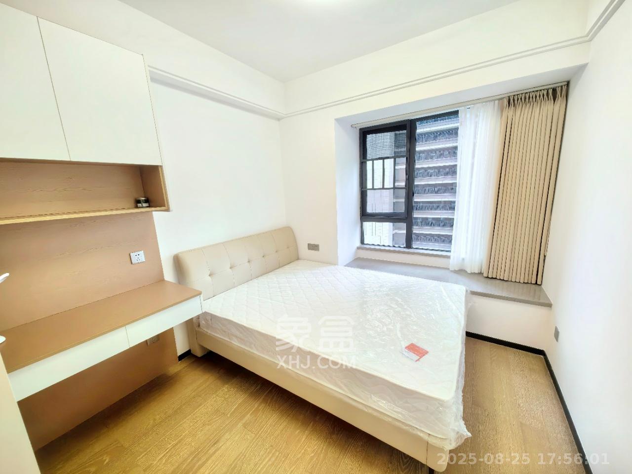 中海麓山境南区 3室2厅2卫 3000.00元/月 中海麓山境南区 3室2厅2卫 3000.00元/月室内图