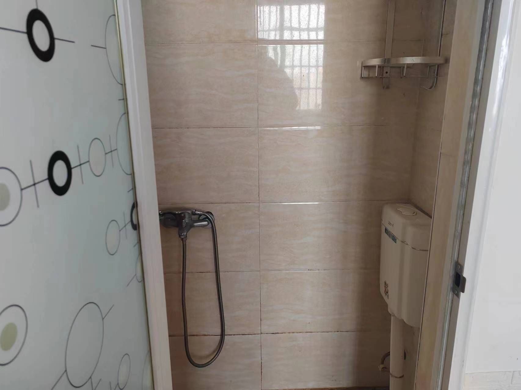 丽佳花苑 1室1厅1卫 1000.0元/月 丽佳花苑 1室1厅1卫 1000.0元/月室内图