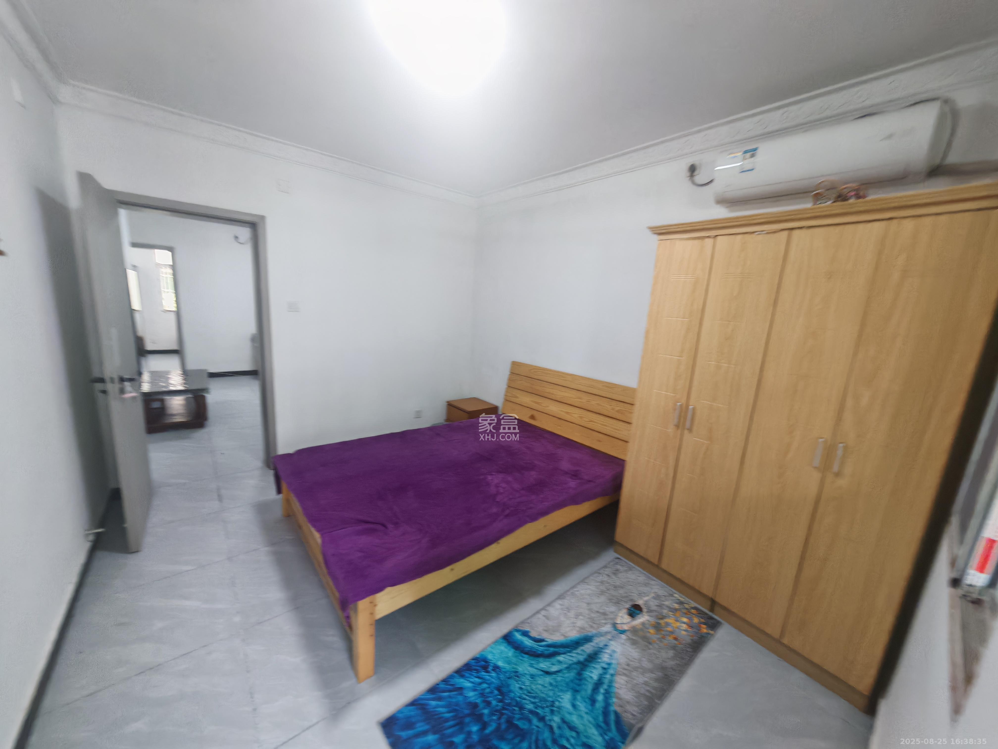 大众公寓(人人家宿舍) 2室1厅1卫 1500.0元/月 大众公寓(人人家宿舍) 2室1厅1卫 1500.0元/月室内图