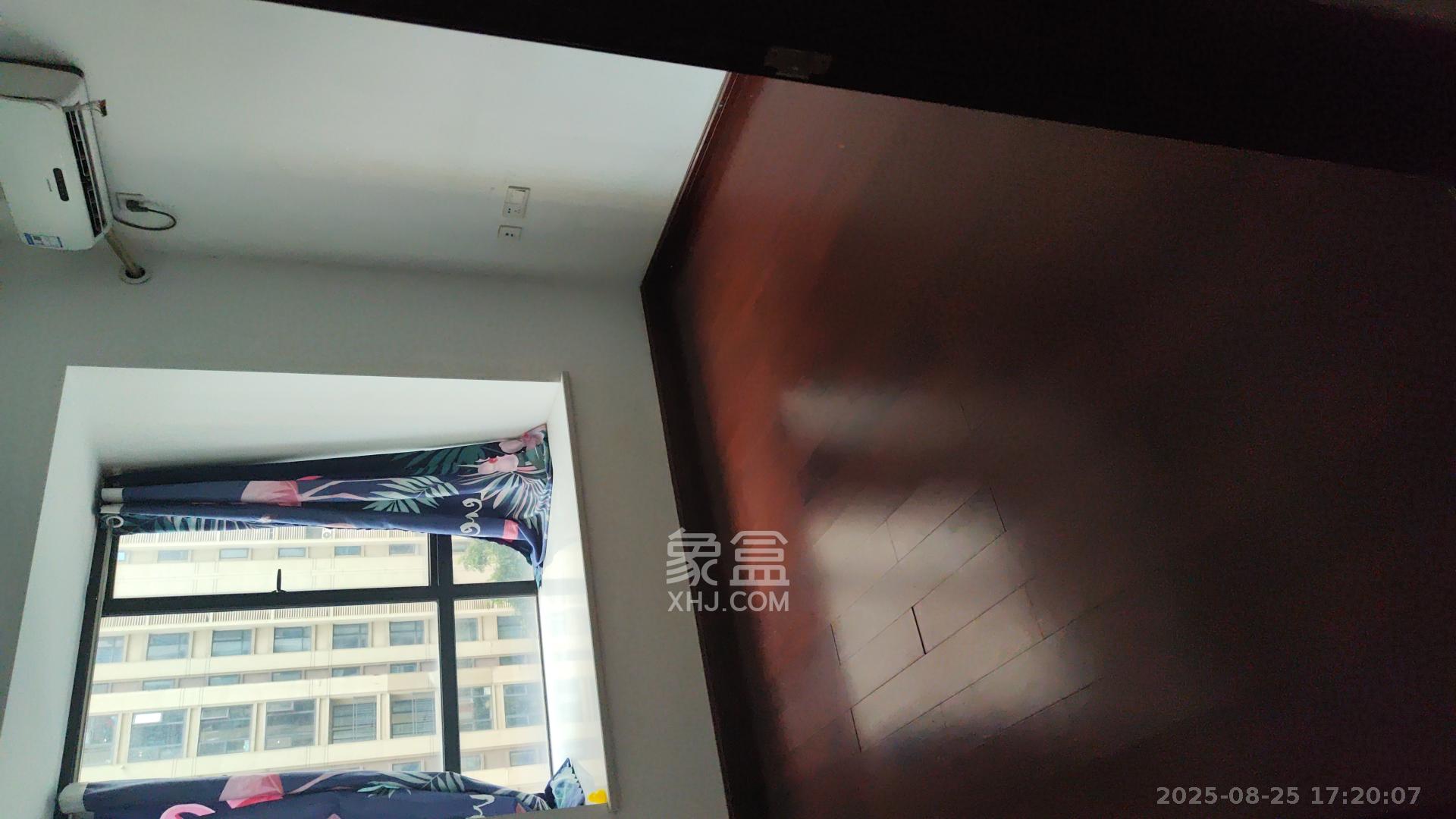 中海梅溪湖壹号 3室1厅1卫 2400.0元/月 中海梅溪湖壹号 3室1厅1卫 2400.0元/月室内图