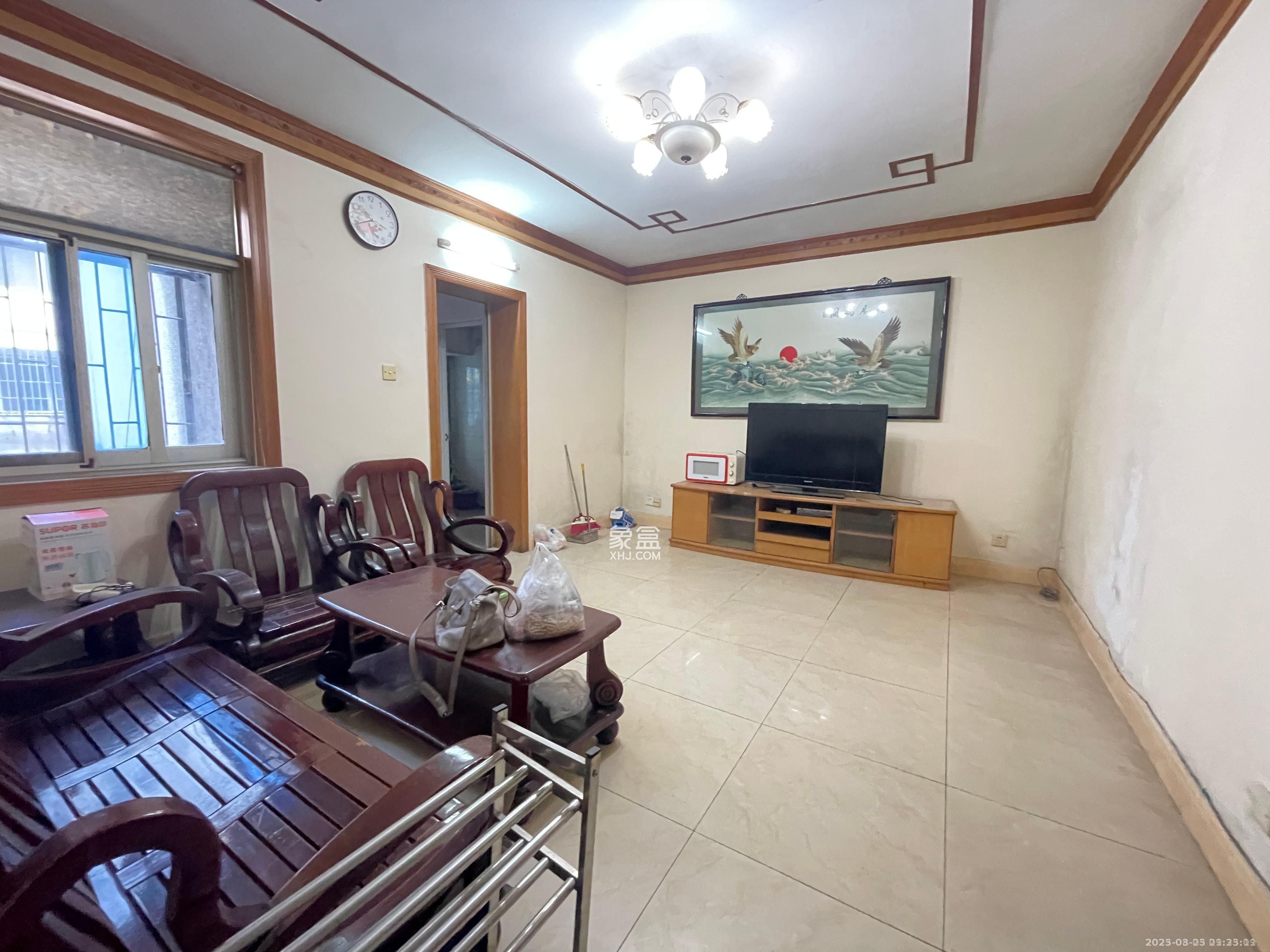 化油器厂宿舍 2室1厅1卫 1600.0元/月 化油器厂宿舍 2室1厅1卫 1600.0元/月室内图