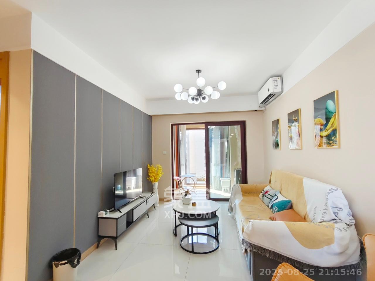 雅居乐依云小镇  1室1厅1卫    35.8万 雅居乐依云小镇  1室1厅1卫    35.8万