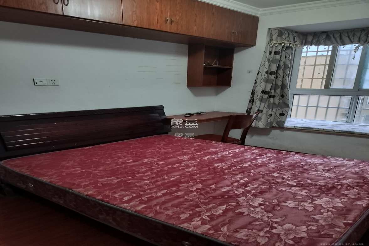 谷山乐园二期  2室2厅1卫    1800.0元/月 谷山乐园二期  2室2厅1卫    1800.0元/月室内图