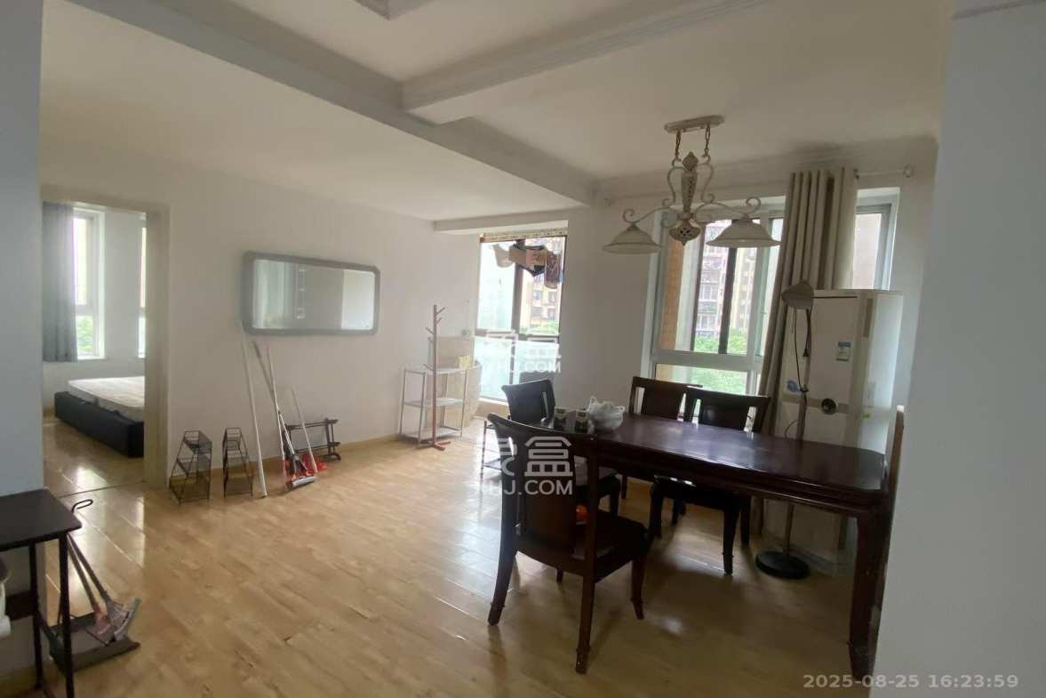 爱琴海岸 2室1厅1卫 1600.0元/月 爱琴海岸 2室1厅1卫 1600.0元/月室内图