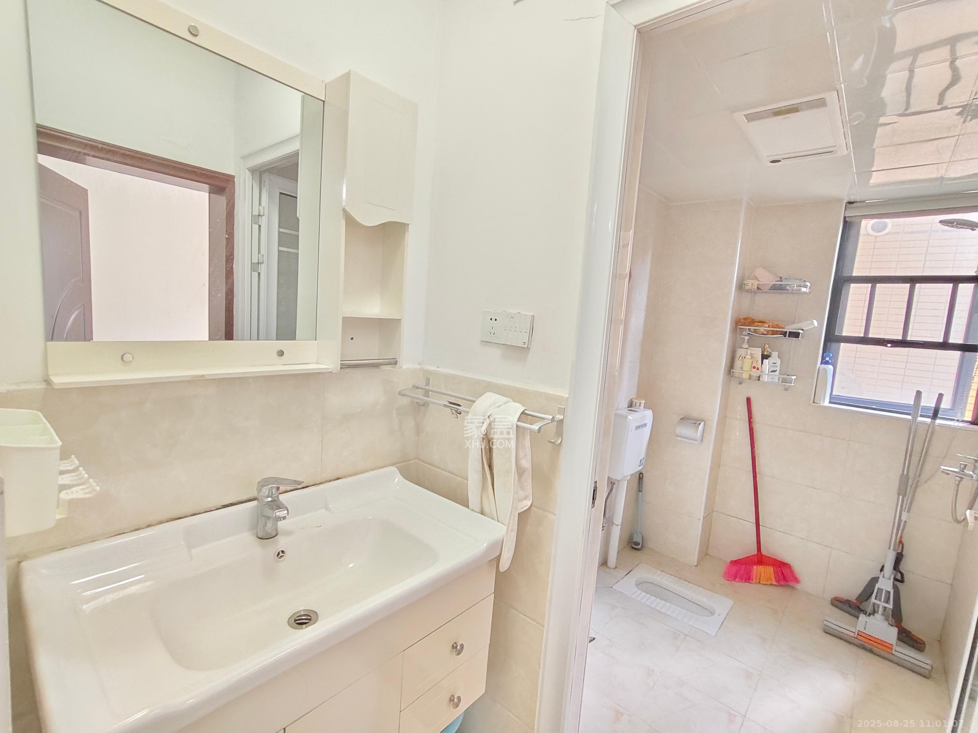 湘熙水郡(观澜海赋家园)  3室1厅1卫    2600.0元/月 湘熙水郡(观澜海赋家园)  3室1厅1卫    2600.0元/月室内图