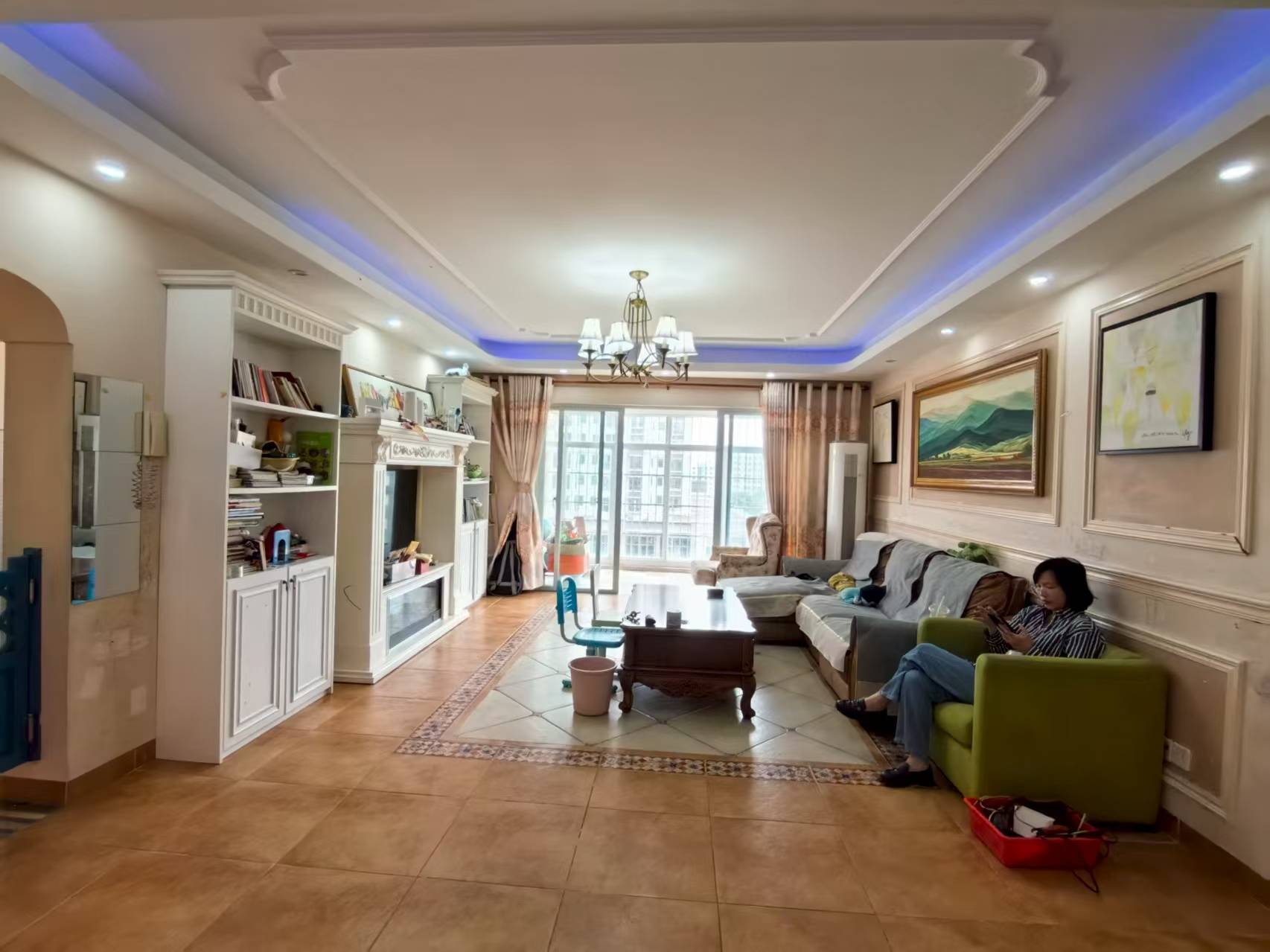 海航城 4室2厅2卫 2800.0元/月 海航城 4室2厅2卫 2800.0元/月室内图