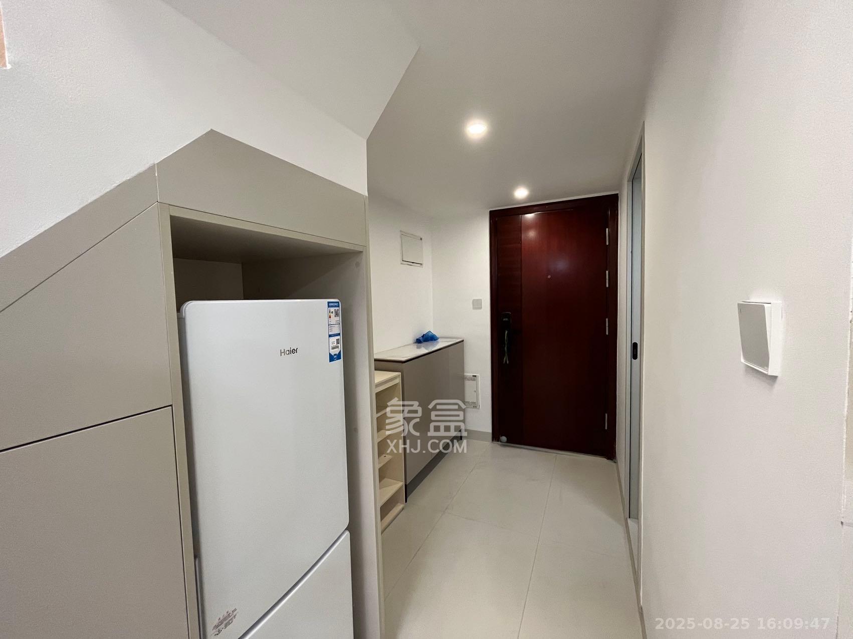 碧桂园城市之光  2室1厅1卫   2200.00元/月室内图