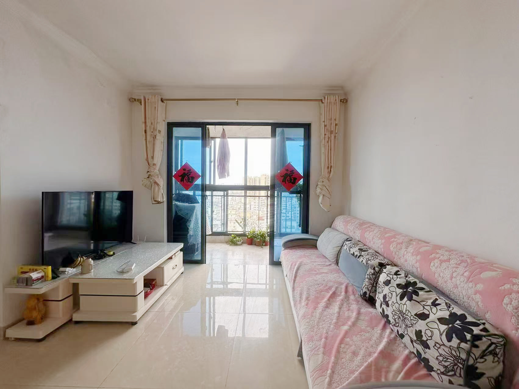 鑫海华庭  2室2厅1卫    86.0万 鑫海华庭  2室2厅1卫    86.0万