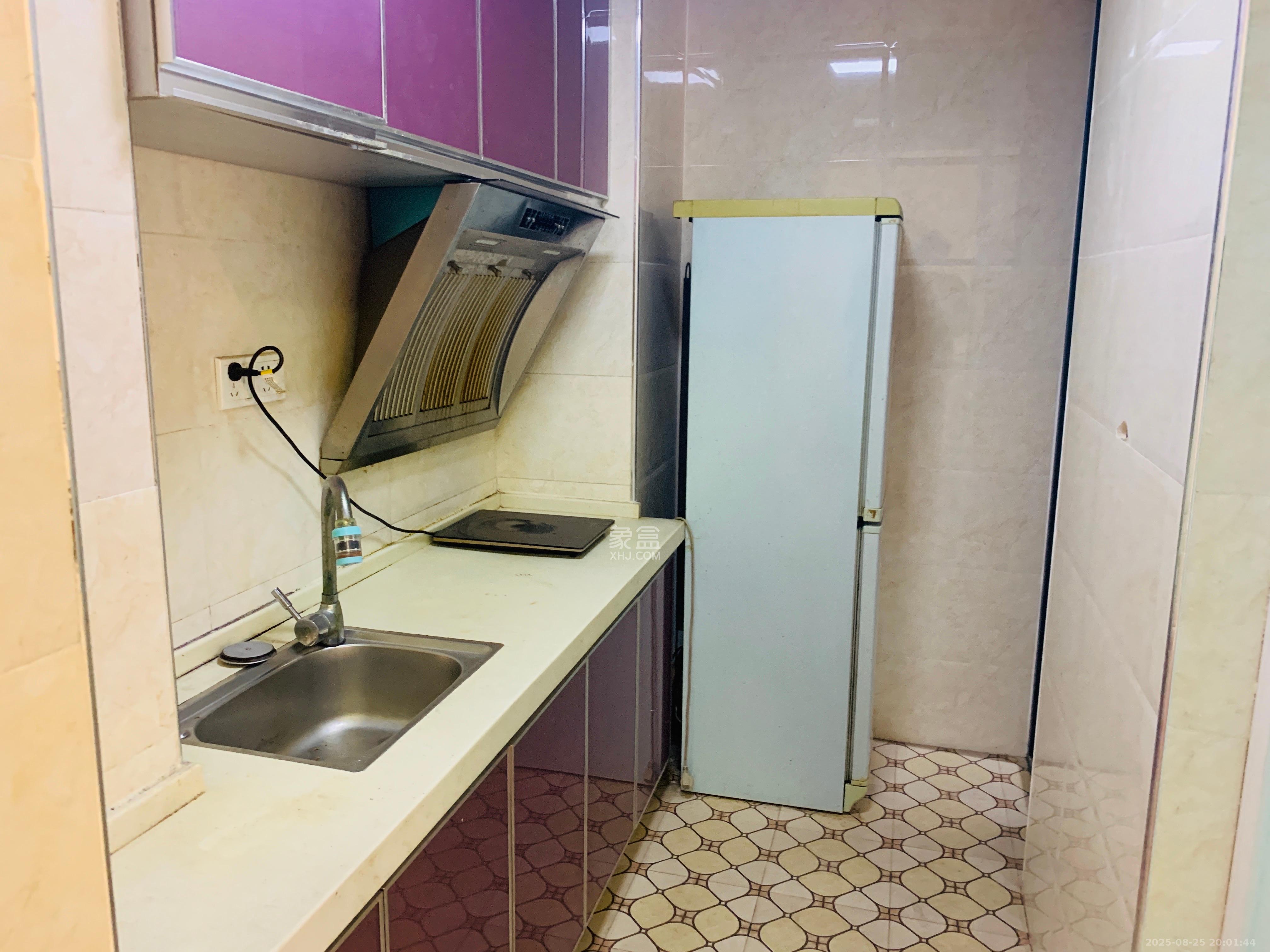 中建芙蓉工社  3室2厅1卫   1500.00元/月室内图
