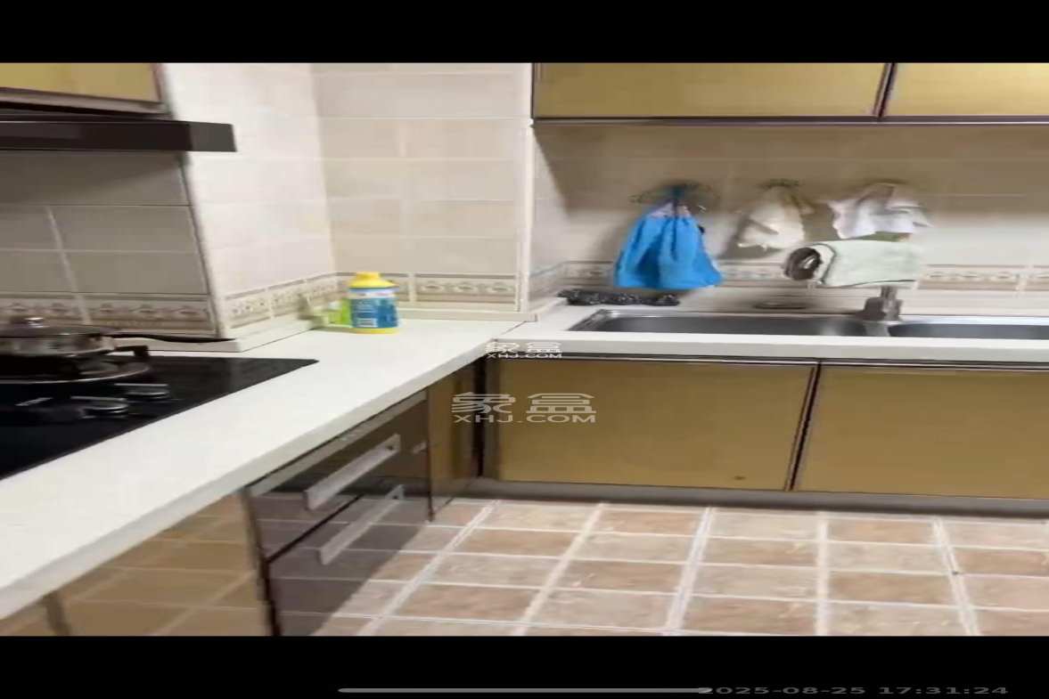 岳泰理想城  3室1厅1卫    2500.0元/月 岳泰理想城  3室1厅1卫    2500.0元/月室内图