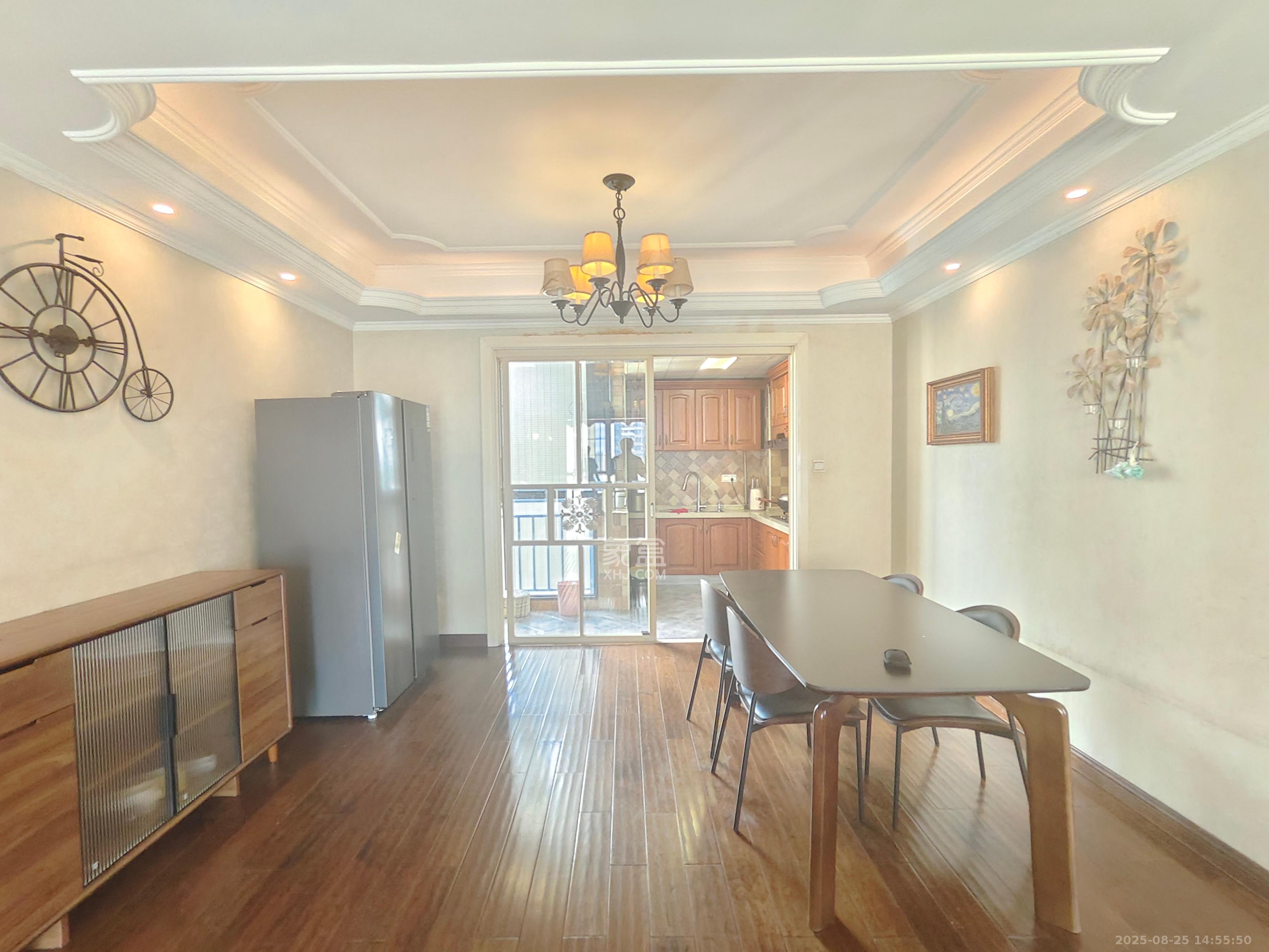 融科东南海  3室2厅2卫    3500.0元/月 融科东南海  3室2厅2卫    3500.0元/月室内图