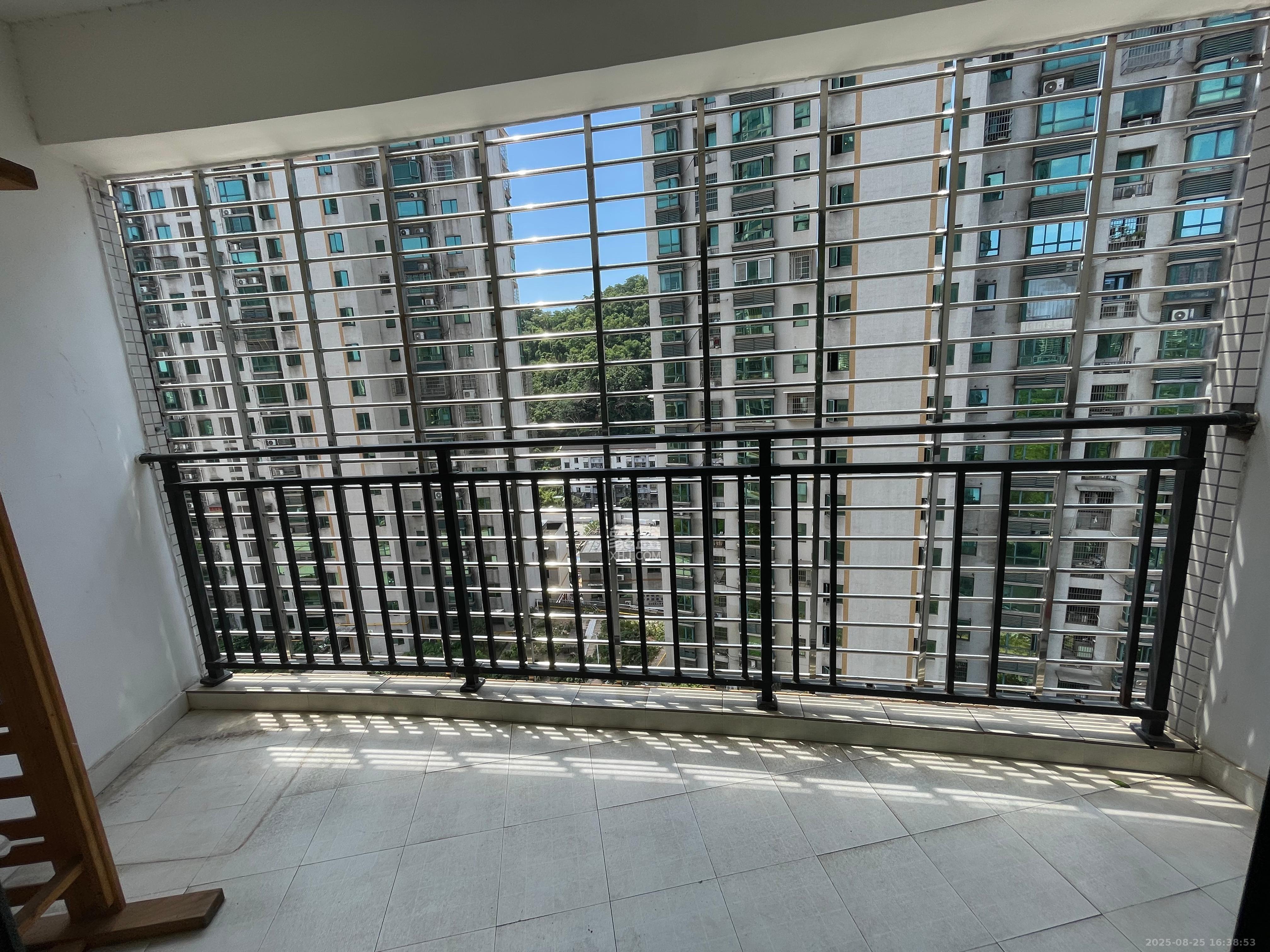 湖韵佳苑 2室2厅1卫 2500.0元/月 湖韵佳苑 2室2厅1卫 2500.0元/月室内图