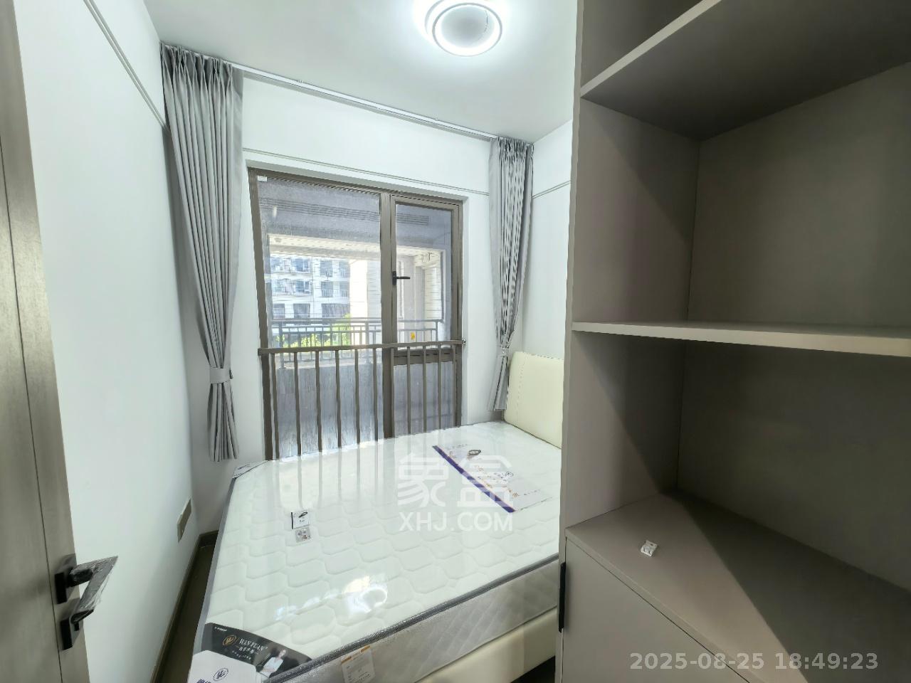 阳光城翡丽云邸  3室2厅2卫   2500.00元/月室内图
