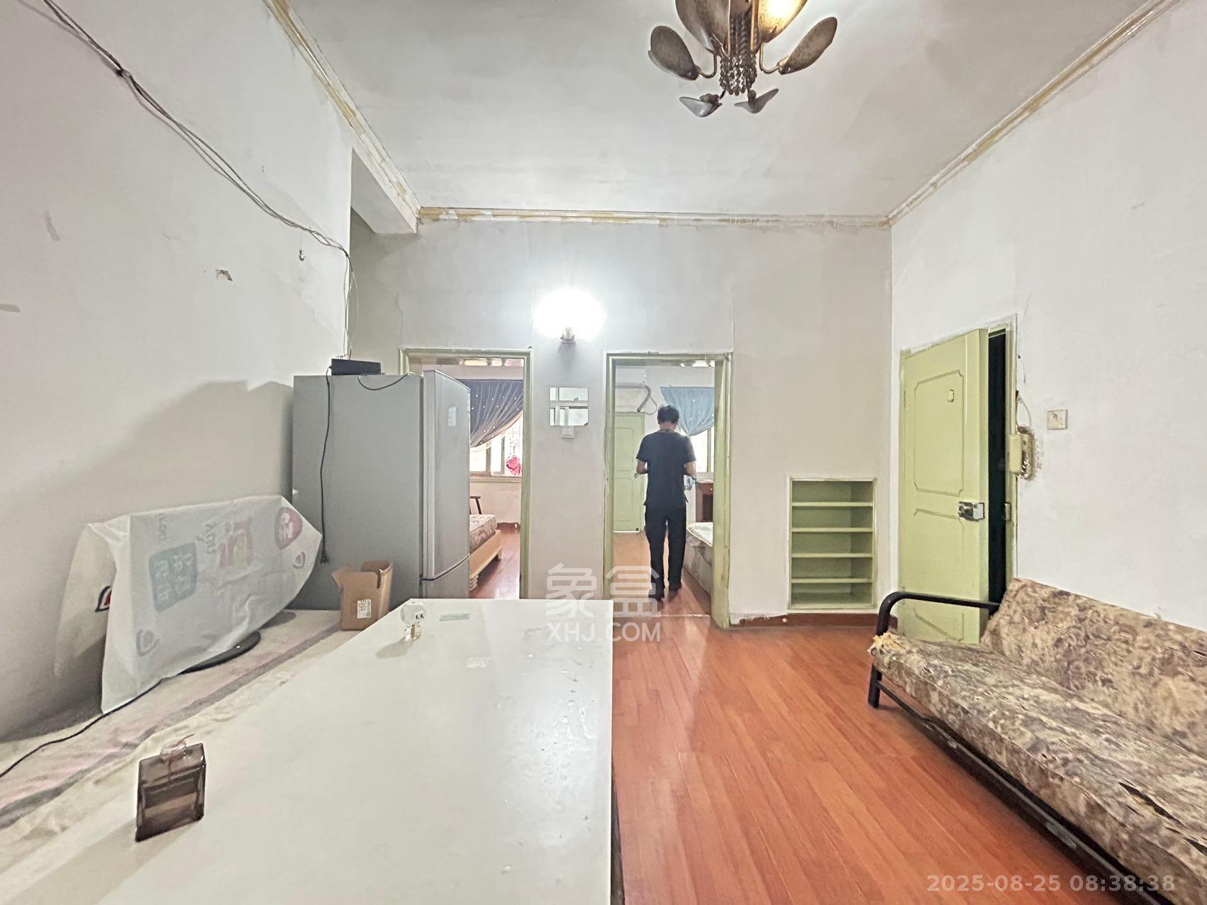 湖南省轻工业品进出口公司宿舍/外贸宿舍  2室1厅1卫    1500.0元/月室内图