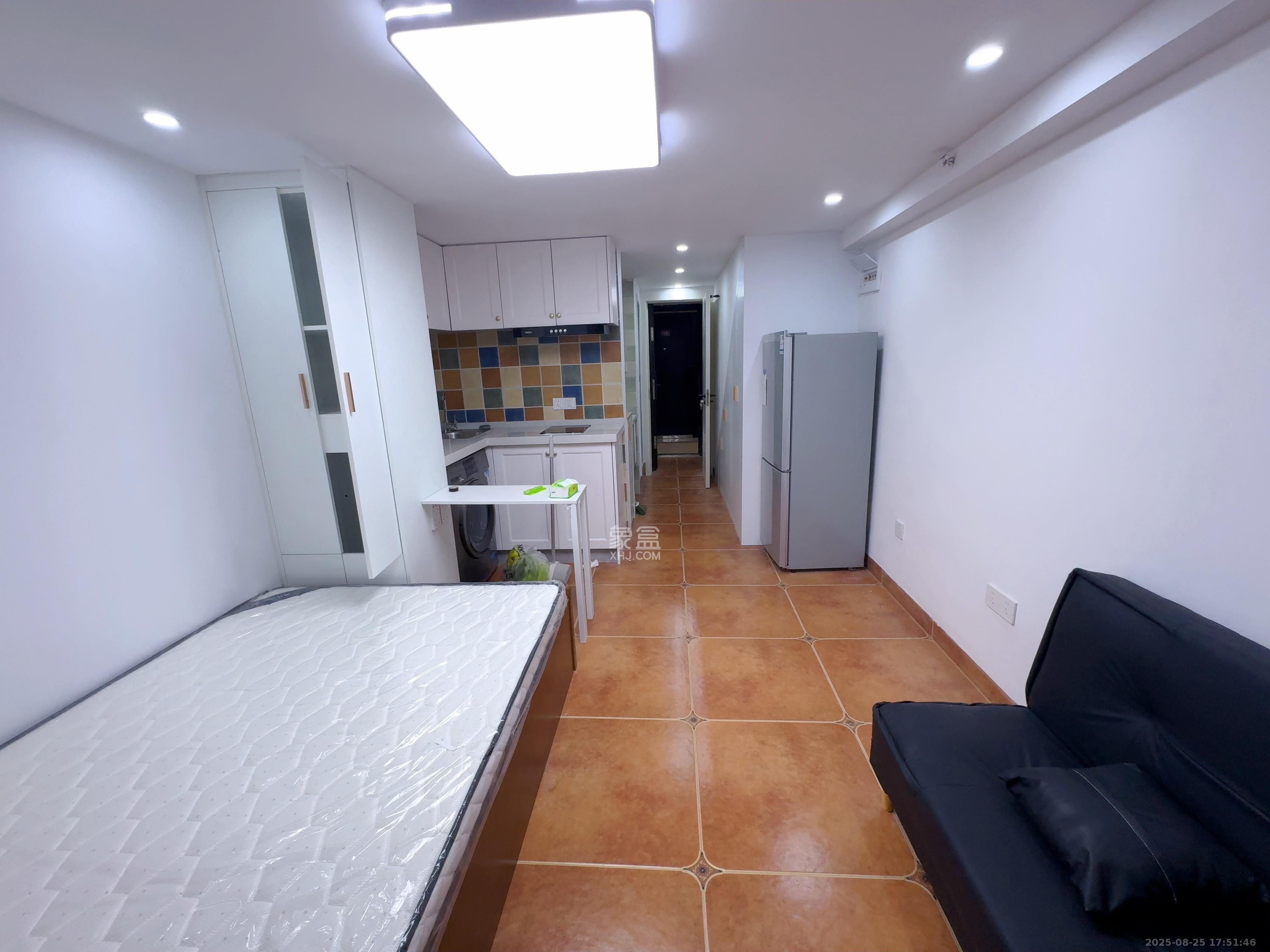 清控湖山雅居北区  1室1厅1卫    1200.0元/月户型图