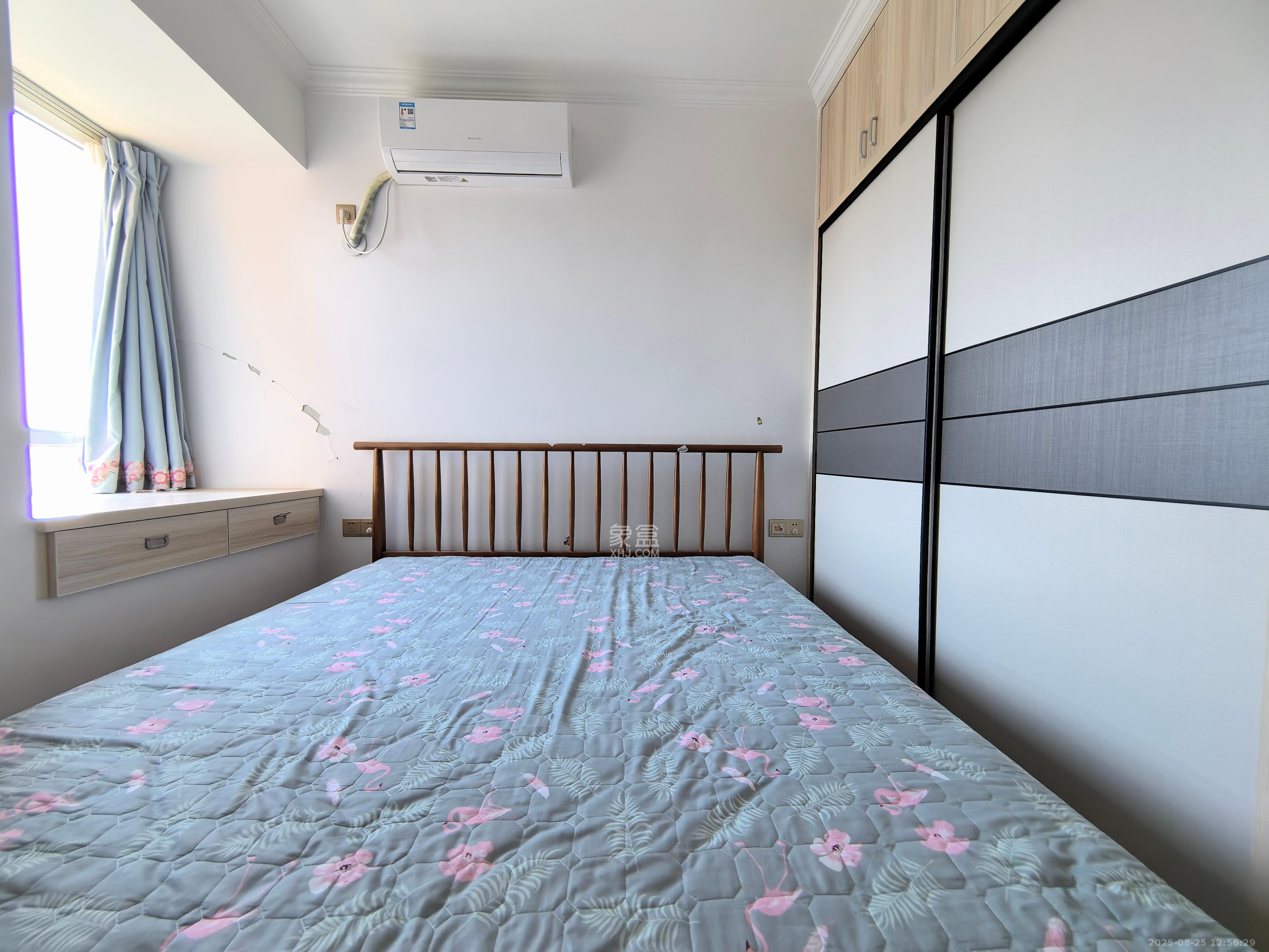 COCO蜜城  3室2厅1卫    2380.0元/月 COCO蜜城  3室2厅1卫    2380.0元/月室内图