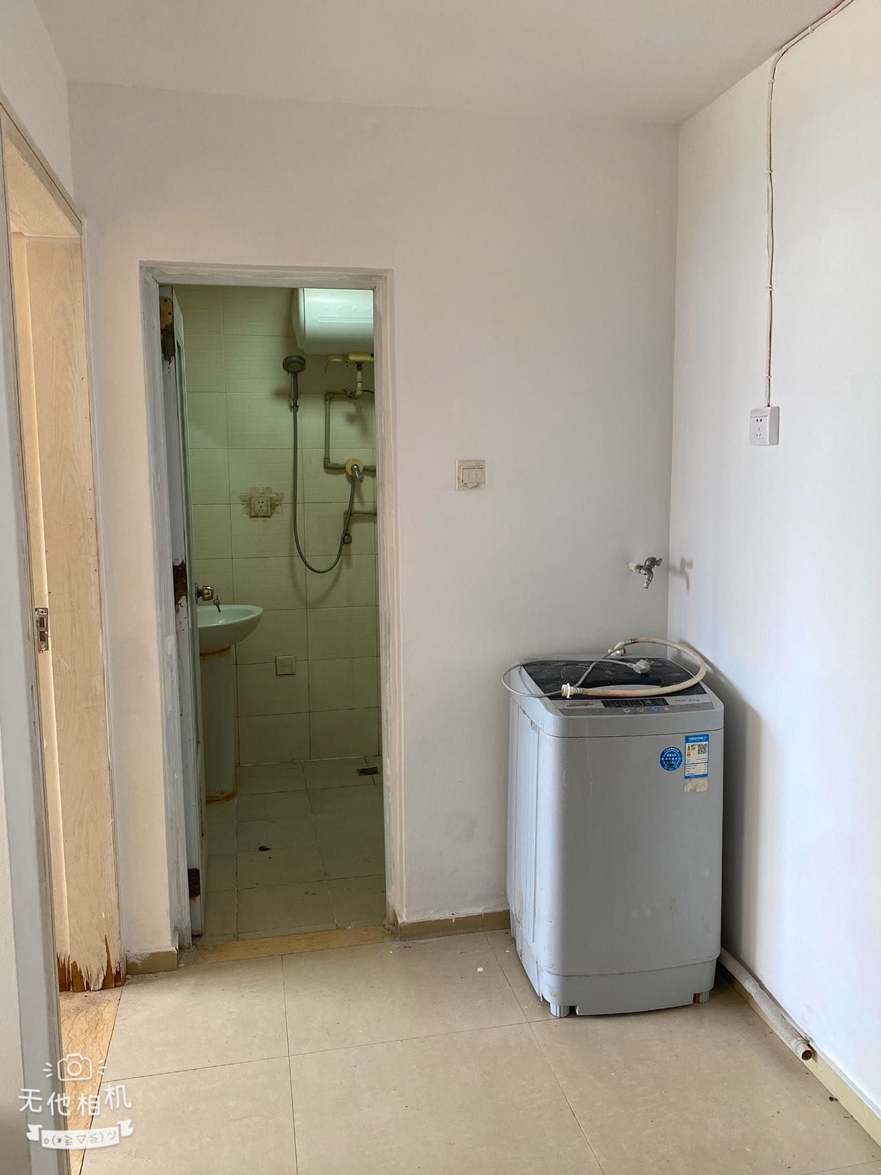 新新海岸  1室1厅1卫    1500.0元/月 新新海岸  1室1厅1卫    1500.0元/月室内图