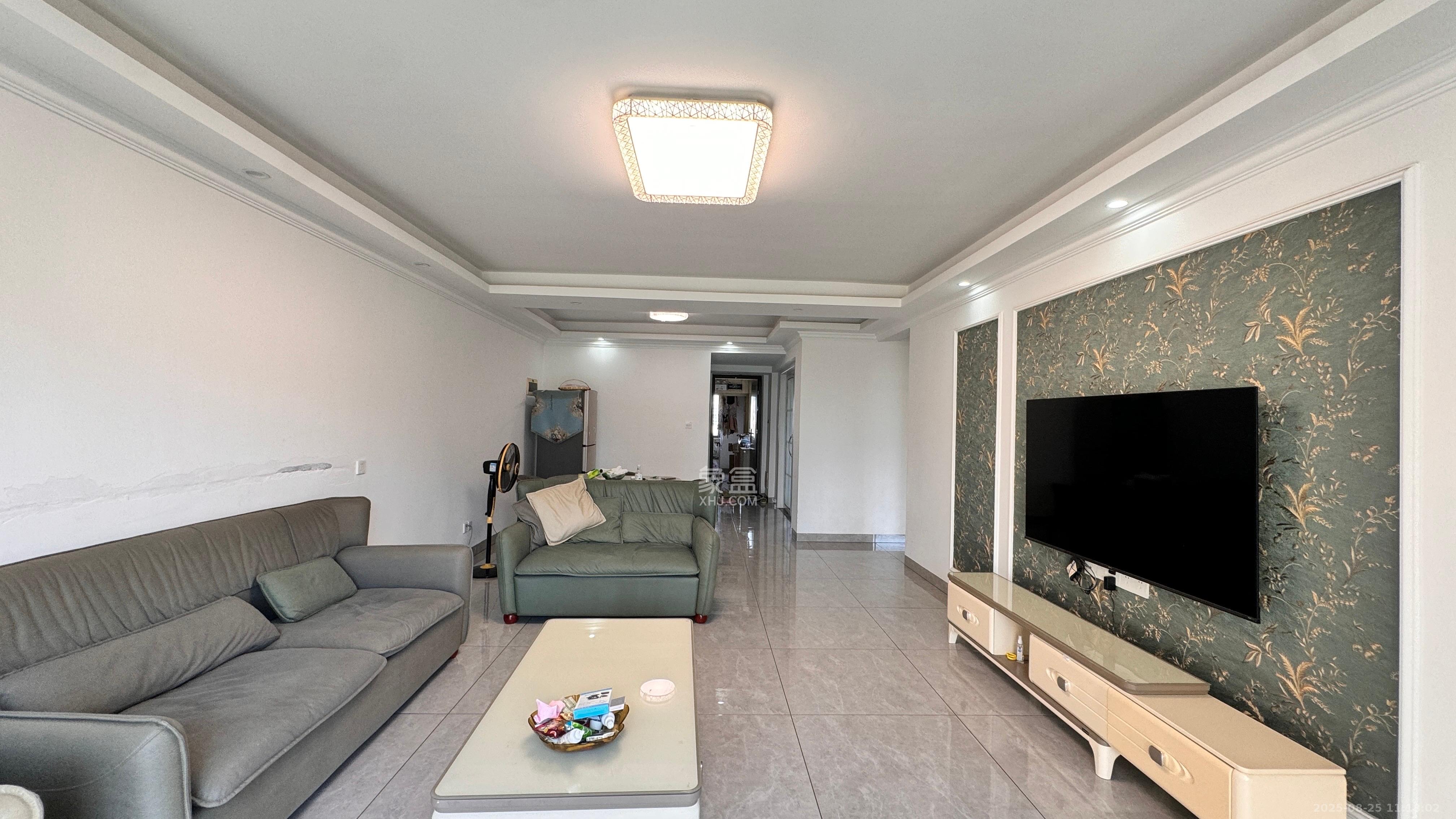 兰亭湾畔  4室1厅1卫    3200.0元/月 兰亭湾畔  4室1厅1卫    3200.0元/月室内图