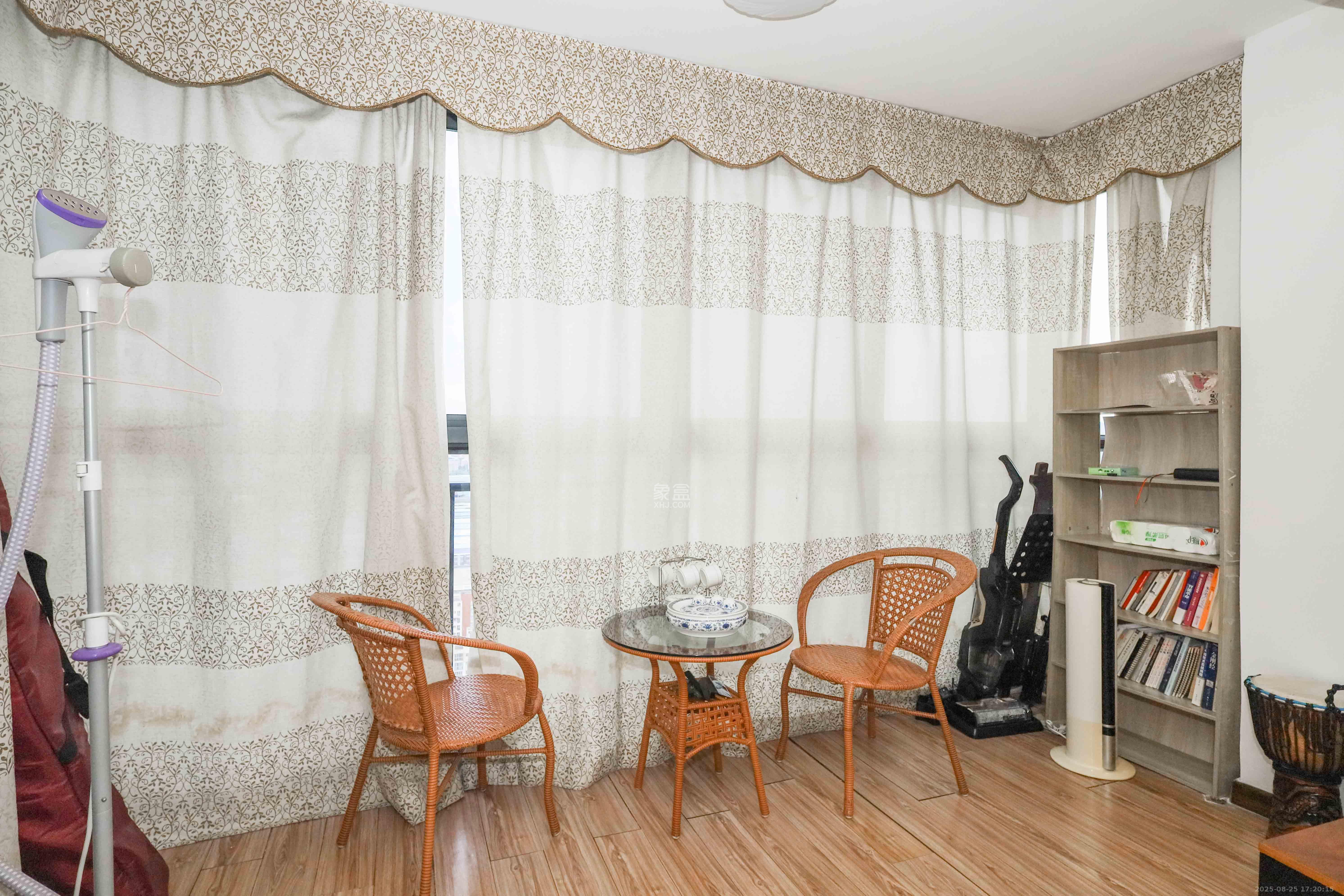 保利麓谷林语B区  3室2厅1卫    85.0万阳台