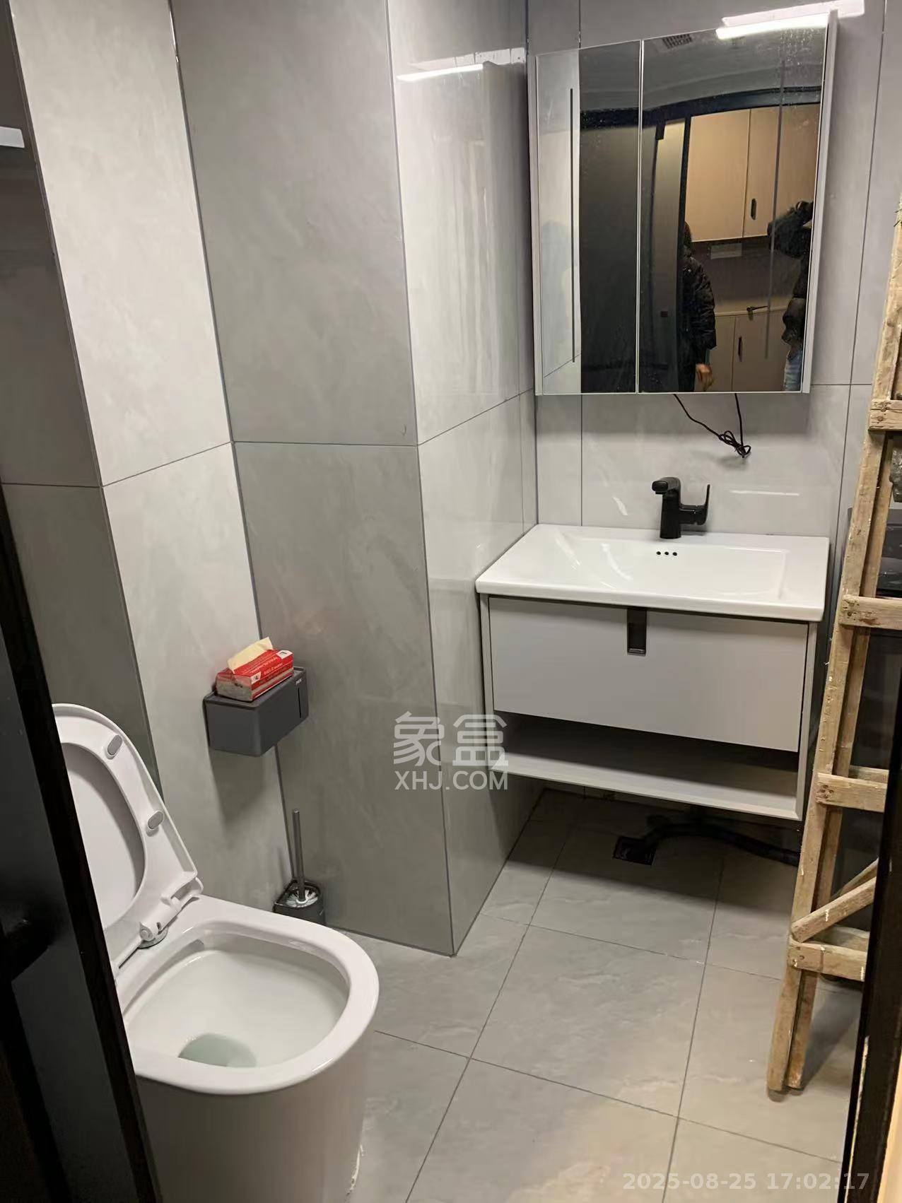 潇湘名城(新里程潇湘名城)  1室1厅1卫    1700.0元/月室内图