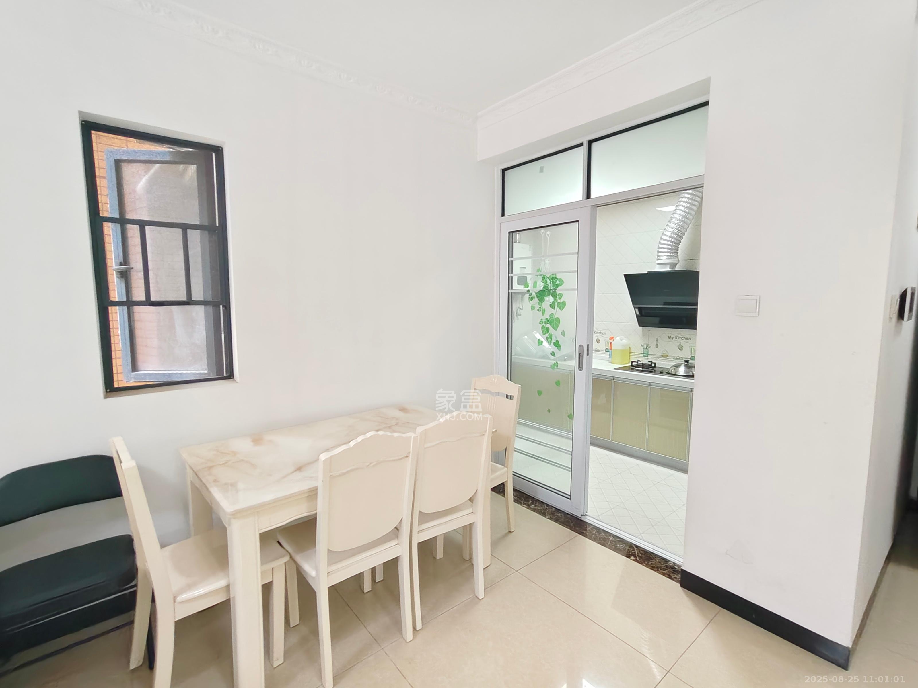 湘熙水郡(观澜海赋家园)  3室1厅1卫    2600.0元/月 湘熙水郡(观澜海赋家园)  3室1厅1卫    2600.0元/月室内图