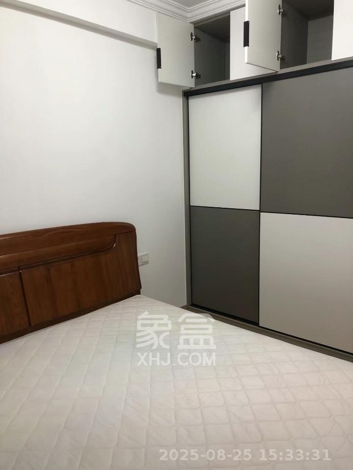 学士翰林苑 3室1厅2卫 2200.0元/月 学士翰林苑 3室1厅2卫 2200.0元/月室内图