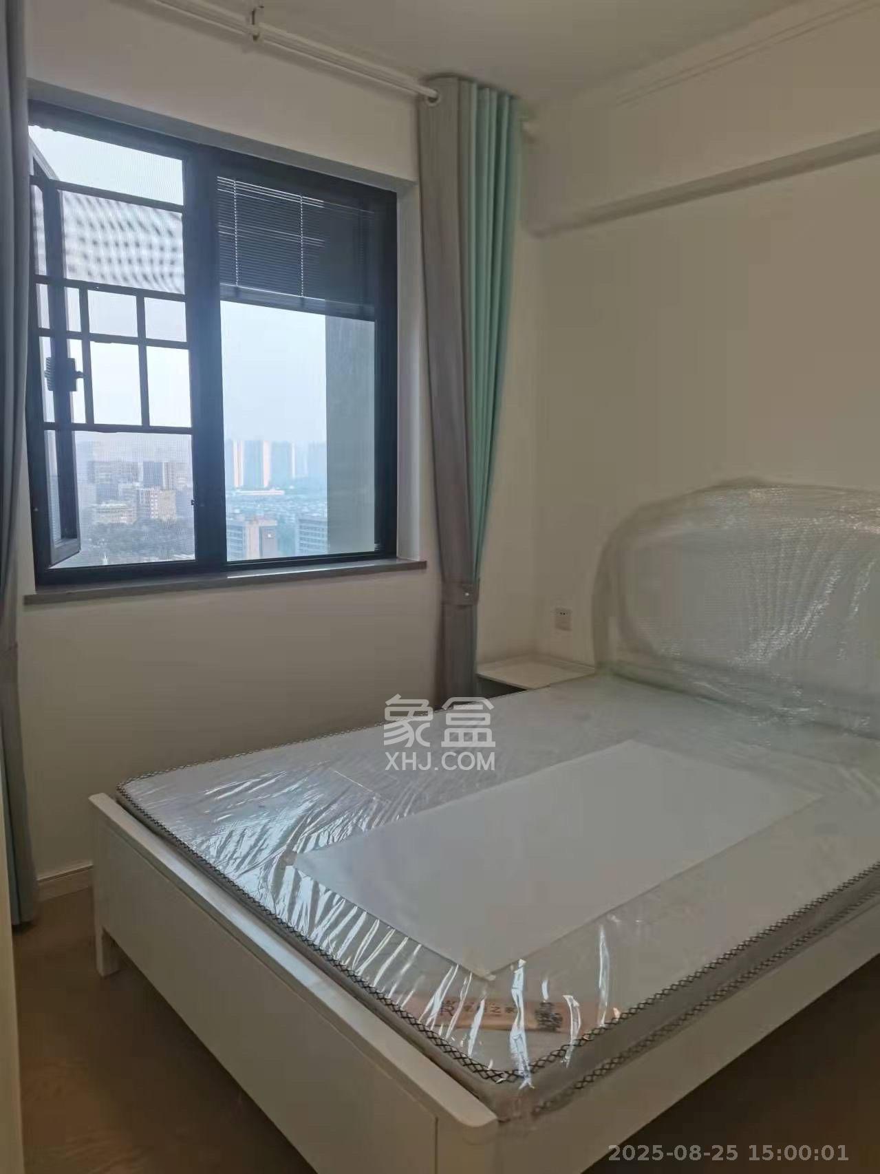 万科金色梦想C区  3室2厅2卫    3300.0元/月室内图