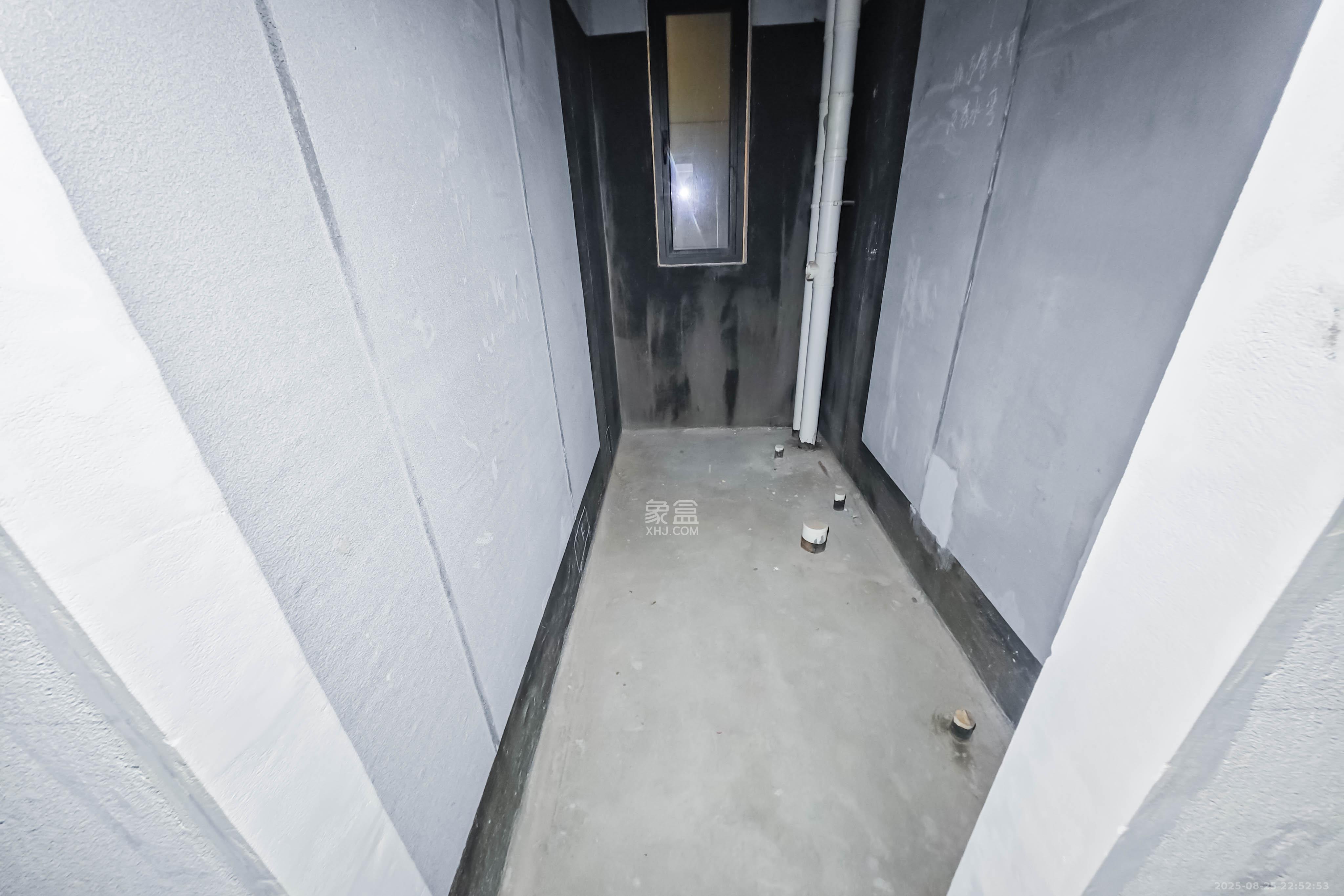 中天星耀城 3室2厅2卫 104.0万 中天星耀城 3室2厅2卫 104.0万其他