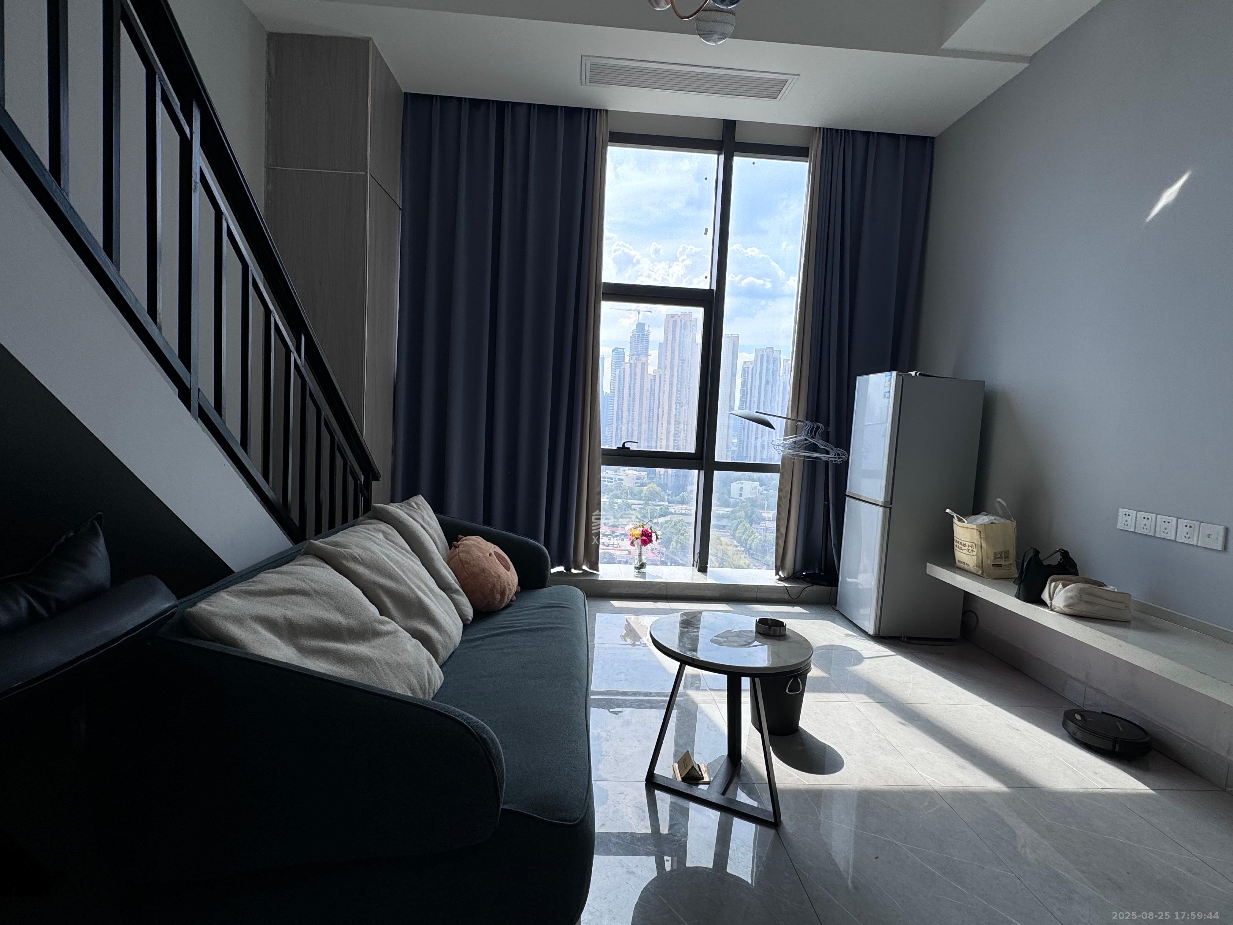 凯乐微谷(凯乐楚源)  1室1厅1卫    2100.0元/月 凯乐微谷(凯乐楚源)  1室1厅1卫    2100.0元/月室内图