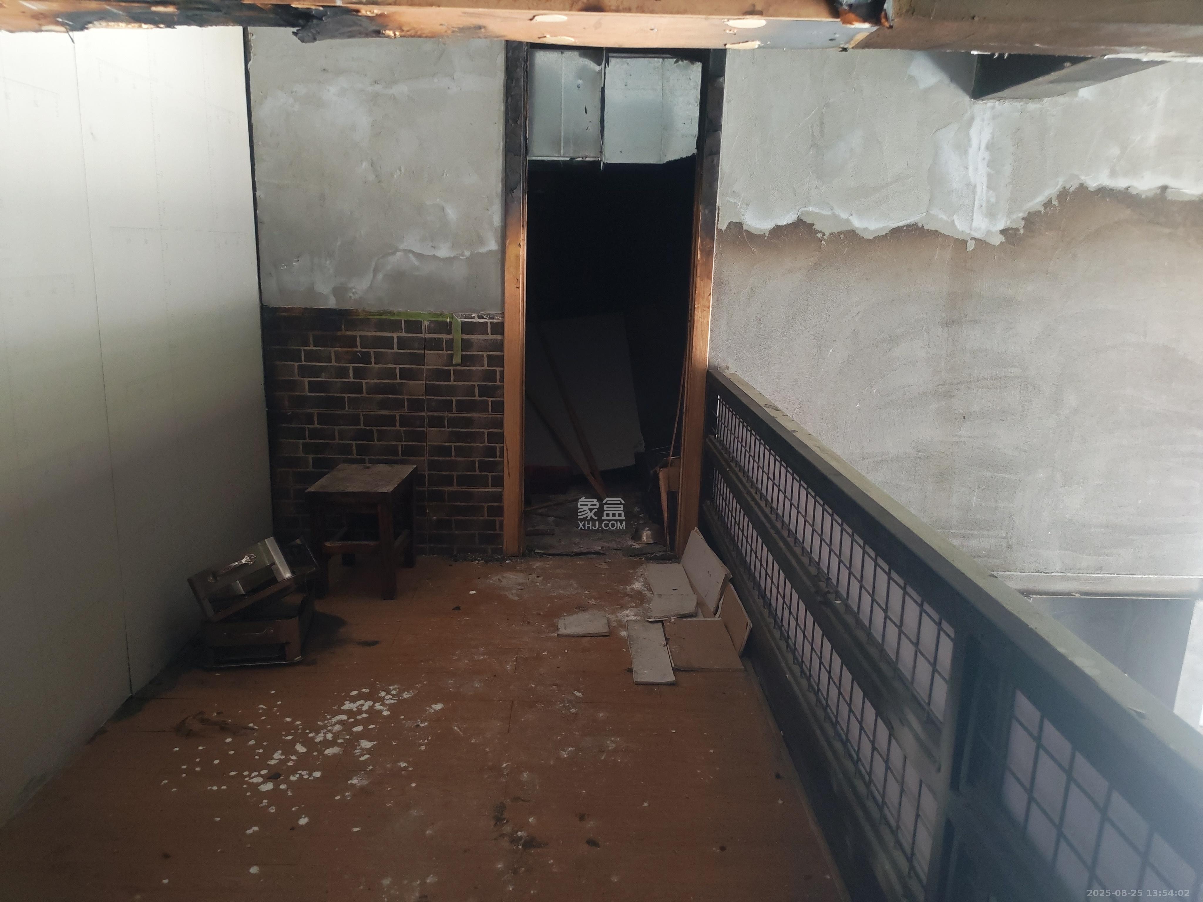 金麓西岸和苑   46.0㎡      11000.0元/月室内图