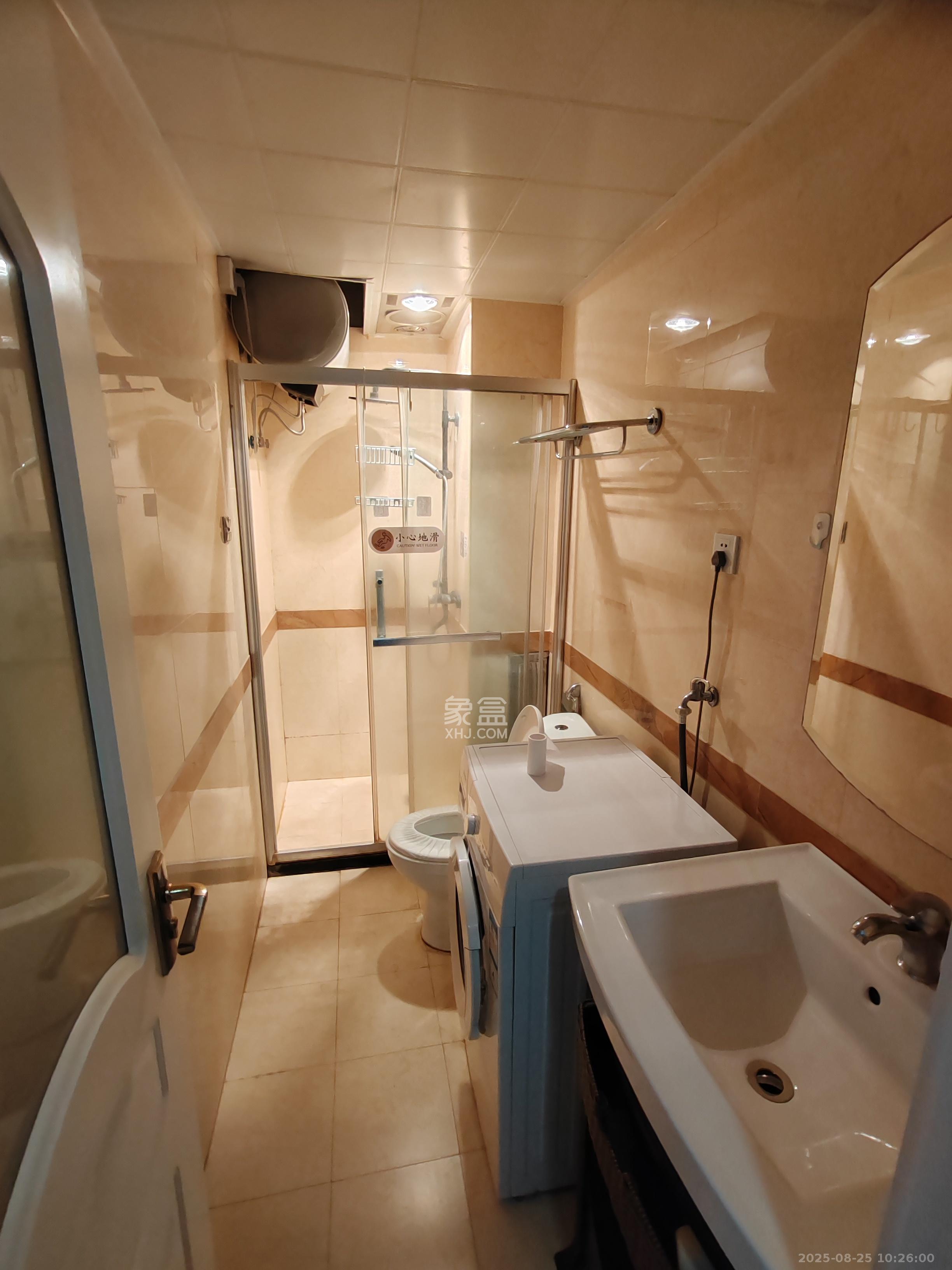 壹号公馆  2室1厅1卫    2000.0元/月 壹号公馆  2室1厅1卫    2000.0元/月室内图