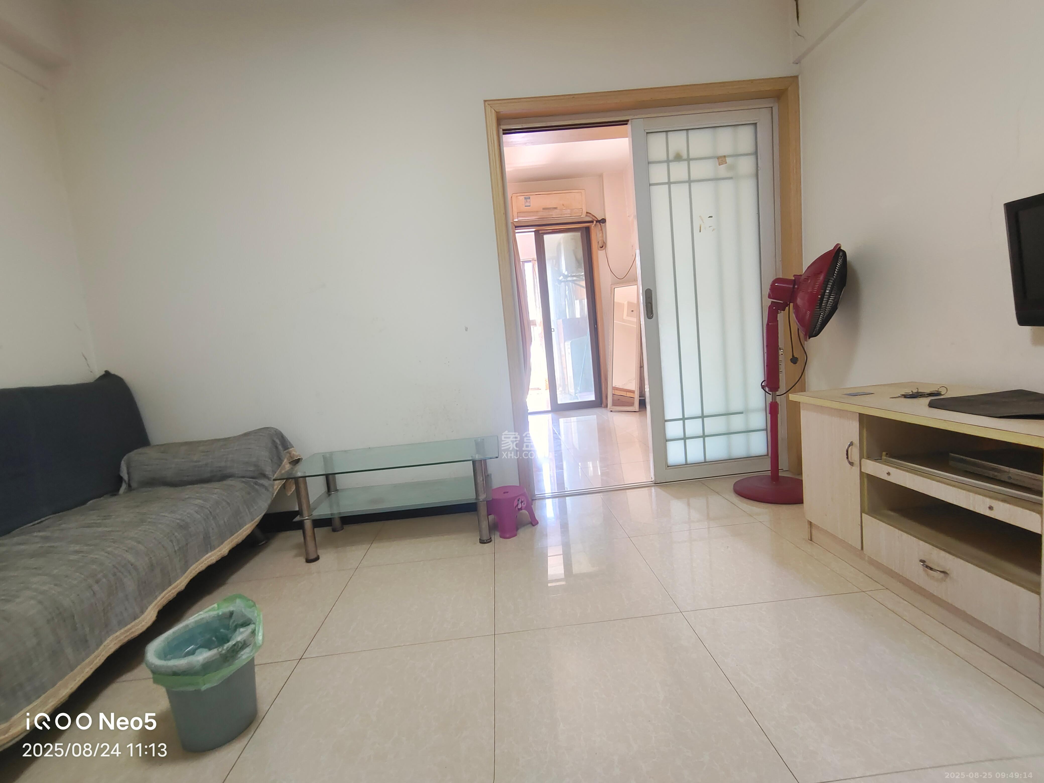 德庆水韵山城 1室1厅1卫 1300.0元/月 德庆水韵山城 1室1厅1卫 1300.0元/月室内图