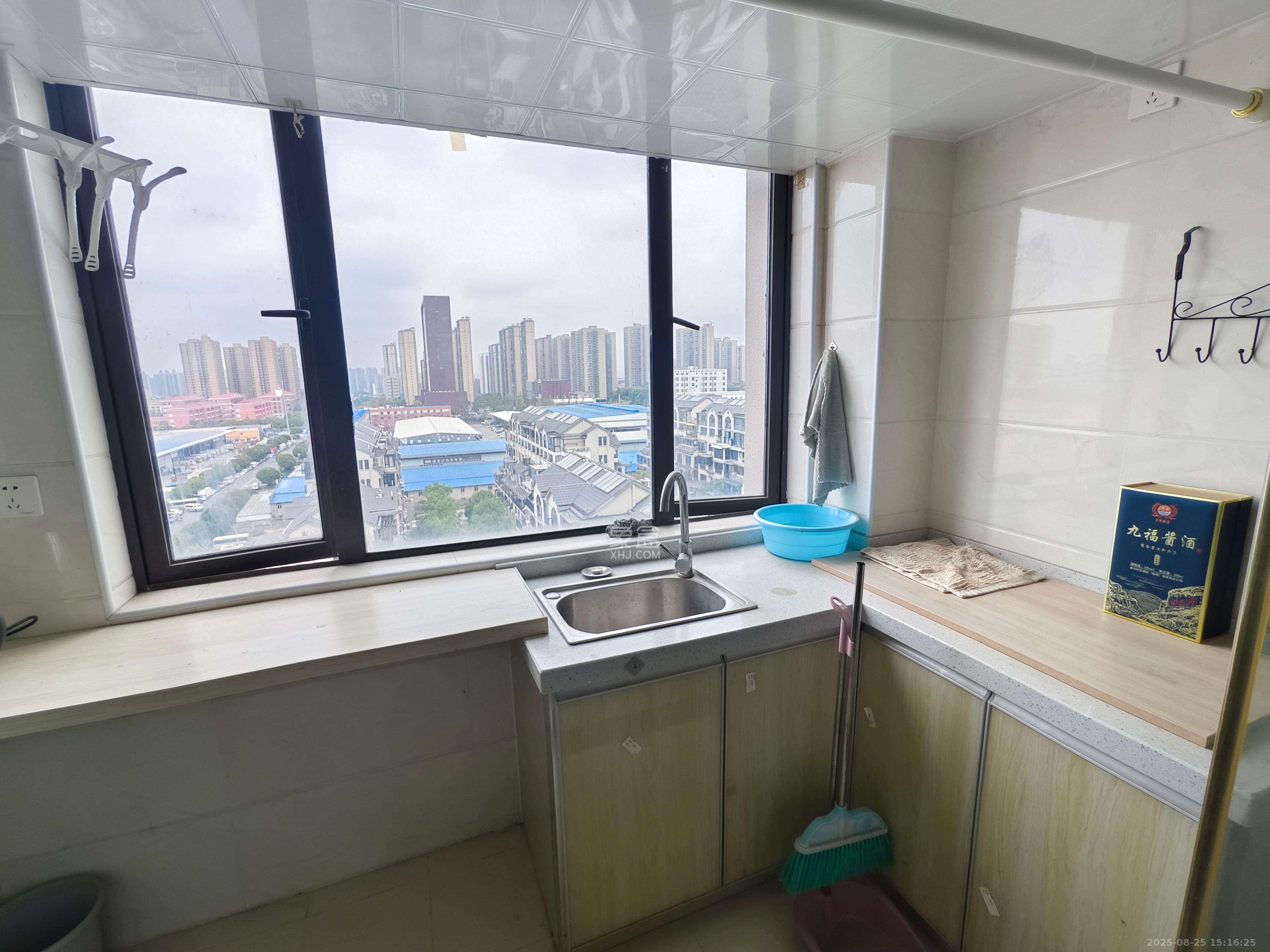 艾美潇湘 1室1厅1卫 1400.0元/月 艾美潇湘 1室1厅1卫 1400.0元/月室内图