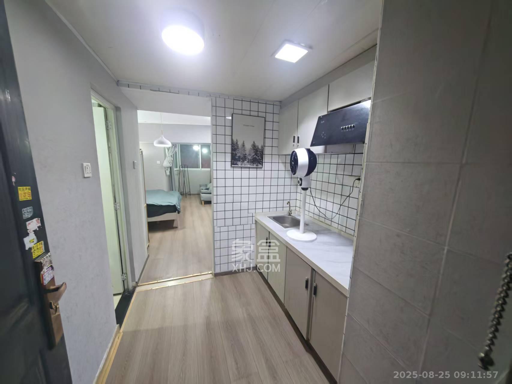 新国际（森和大厦）  1室1厅1卫    1800.0元/月室内图