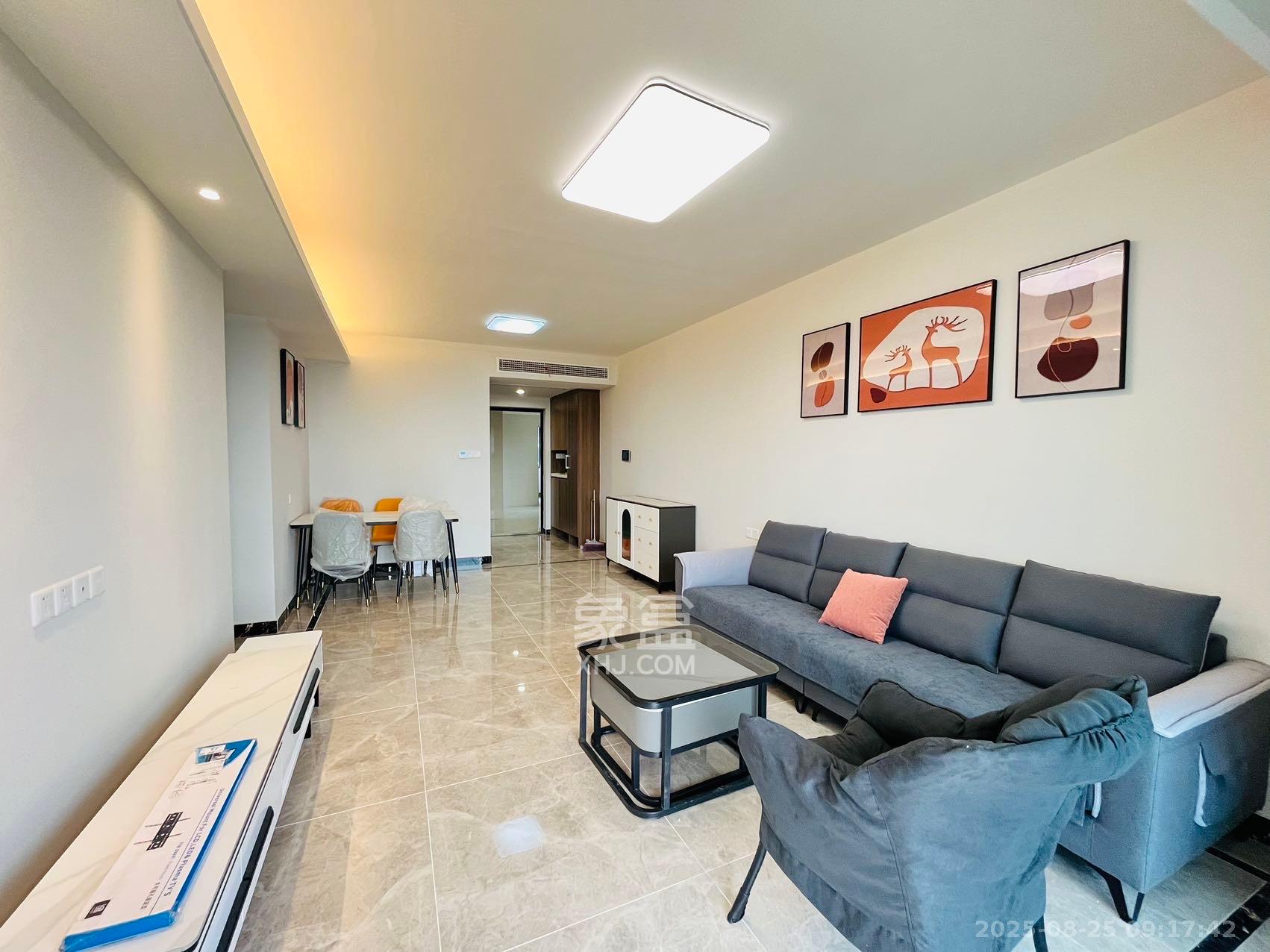 保利中环广场(保利中悦苑)  4室2厅2卫    4500.0元/月 保利中环广场(保利中悦苑)  4室2厅2卫    4500.0元/月室内图