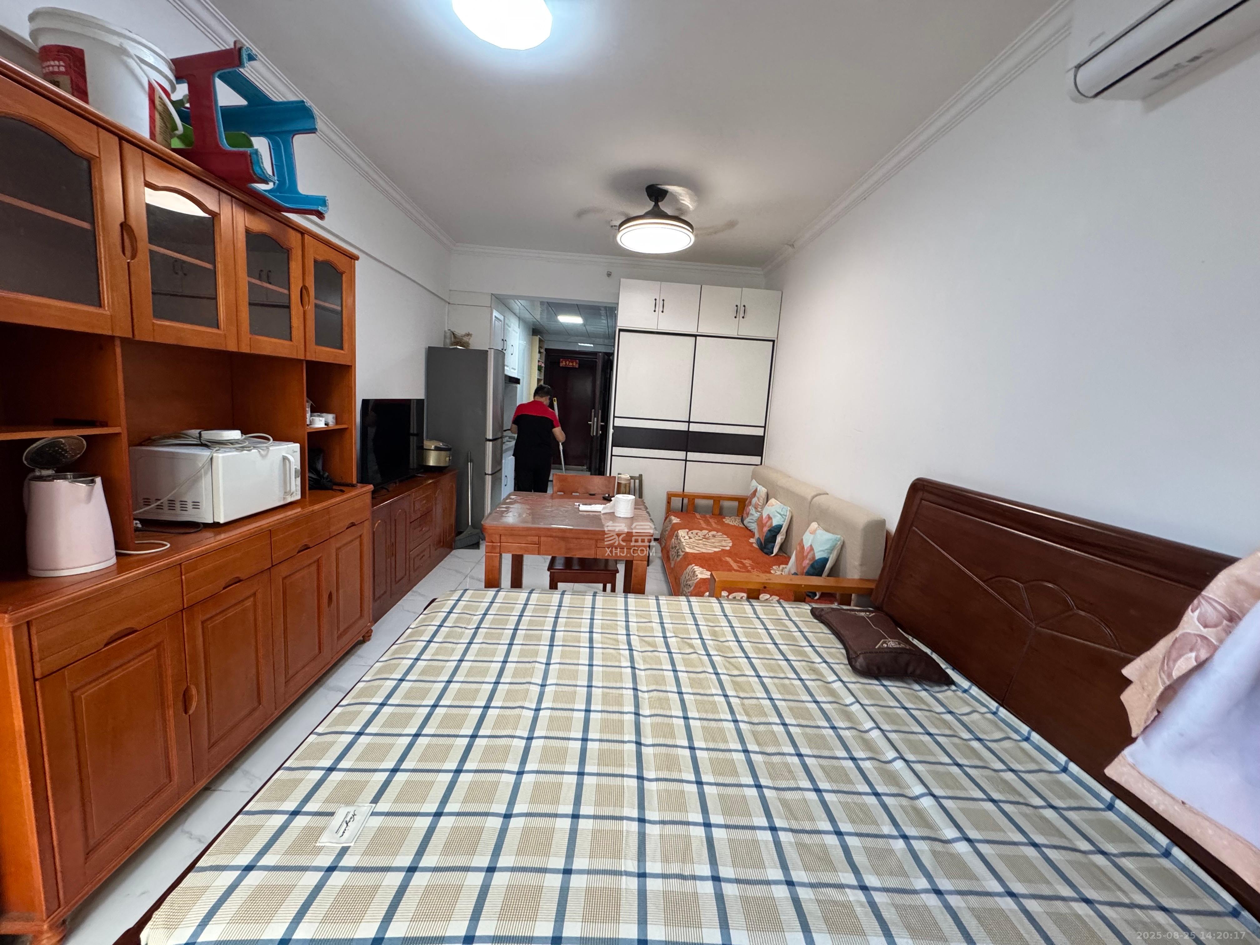 碧桂园印象 1室0厅0卫 1400.0元/月 碧桂园印象 1室0厅0卫 1400.0元/月室内图