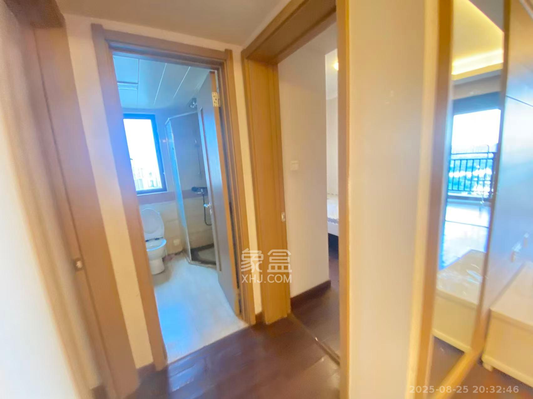 万科白鹭郡  3室2厅1卫    2600.0元/月 万科白鹭郡  3室2厅1卫    2600.0元/月室内图