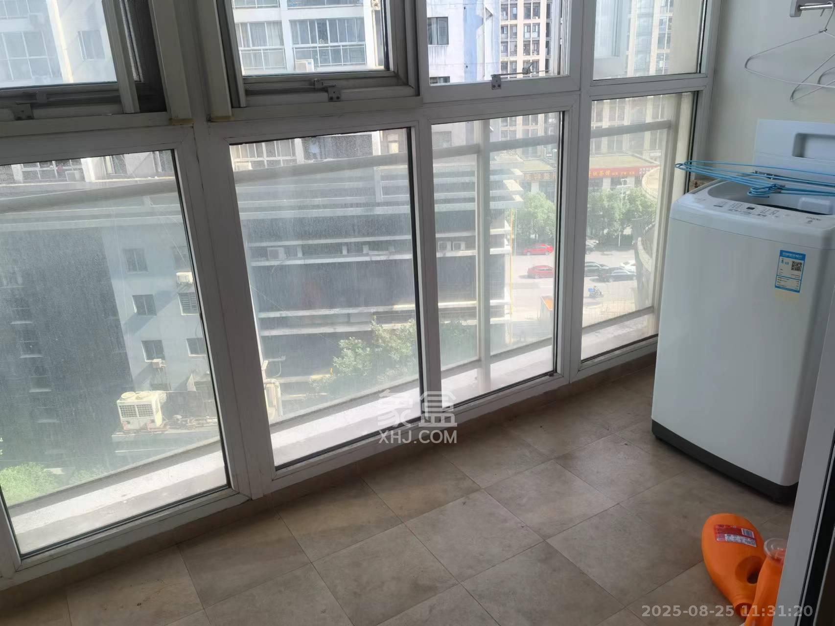 美林银谷  3室2厅2卫    3100.0元/月 美林银谷  3室2厅2卫    3100.0元/月室内图