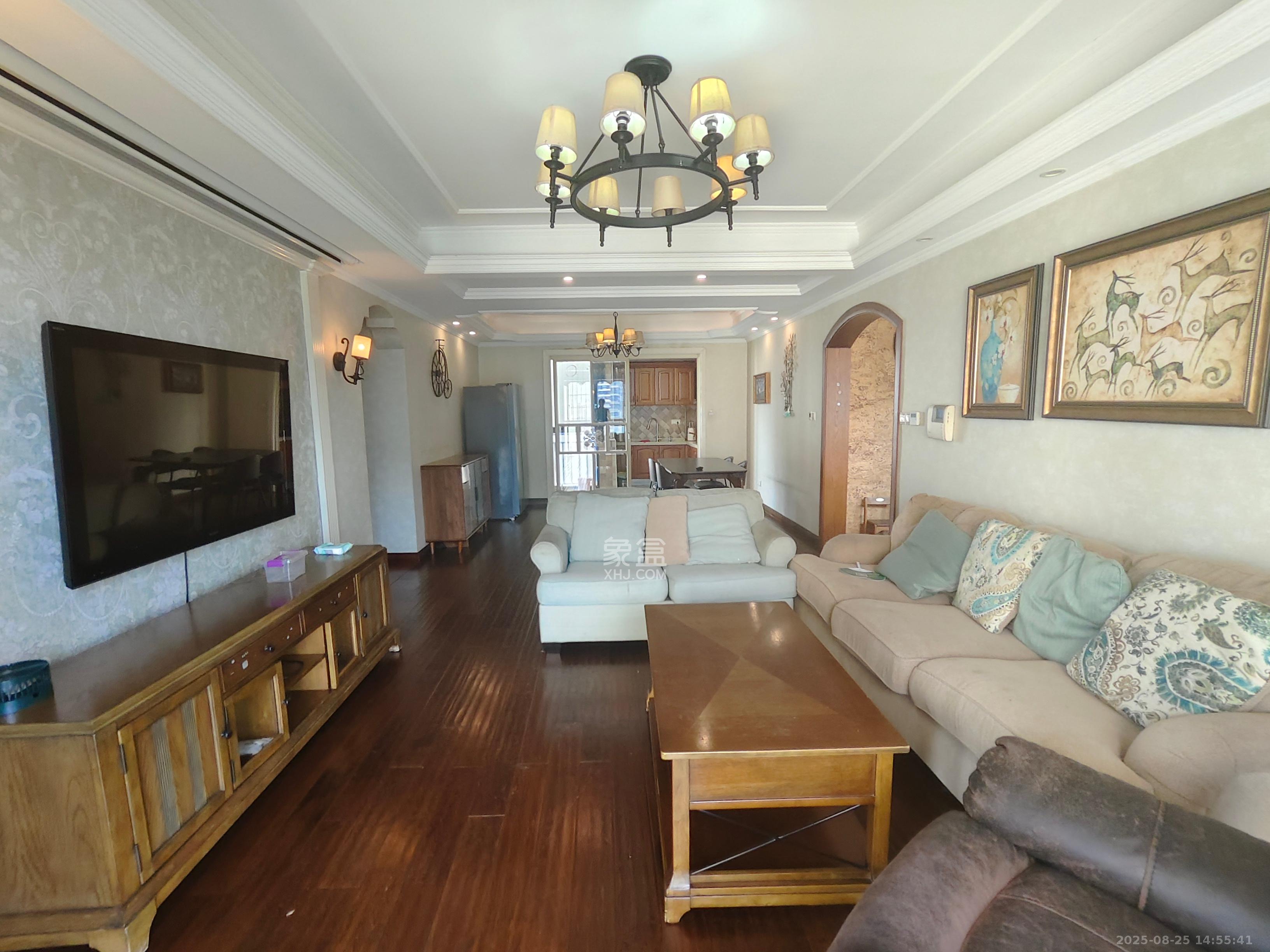 融科东南海  3室2厅2卫    3500.0元/月 融科东南海  3室2厅2卫    3500.0元/月室内图