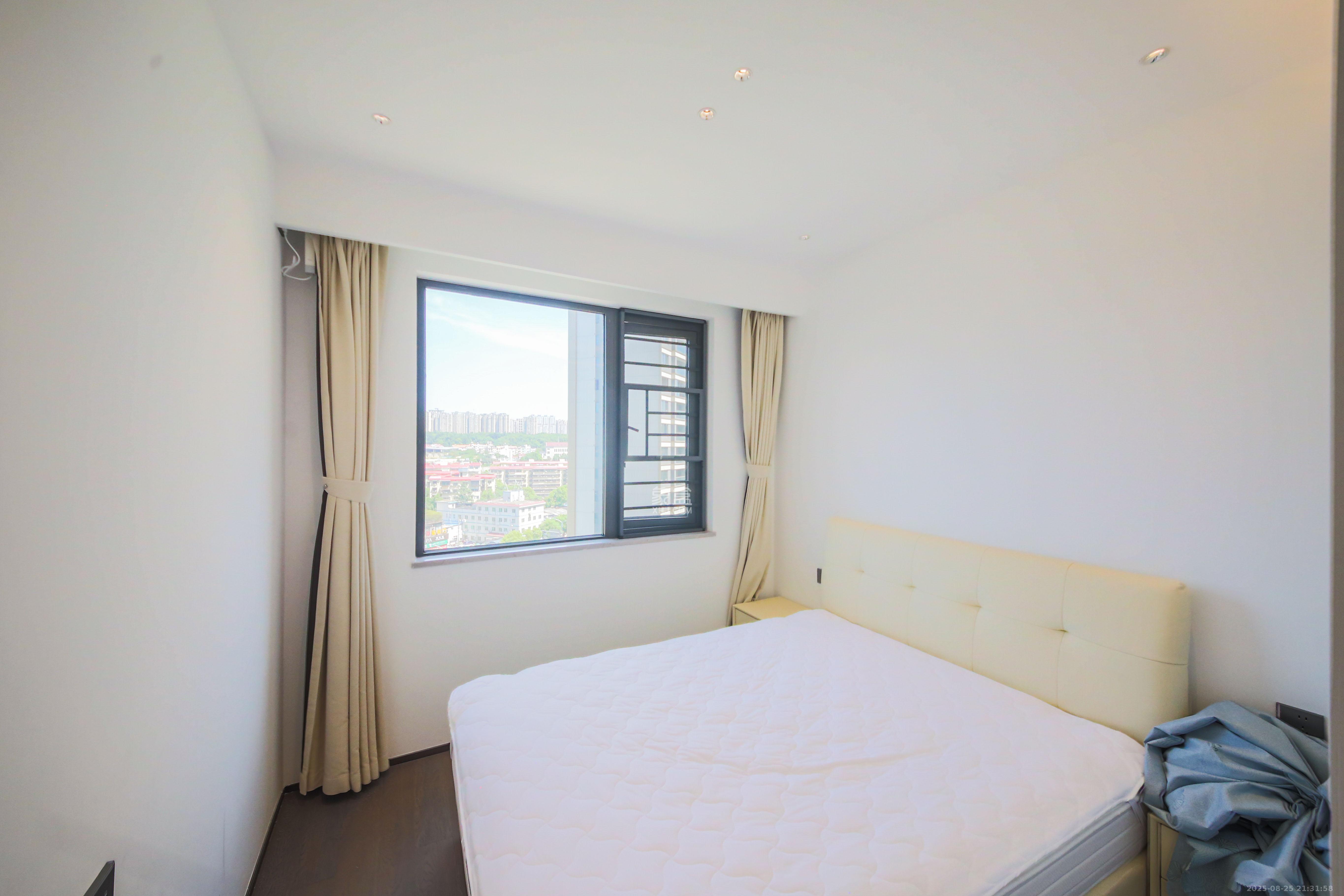 长沙润府B区 1室0厅0卫 315.0万 长沙润府B区 1室0厅0卫 315.0万卧室