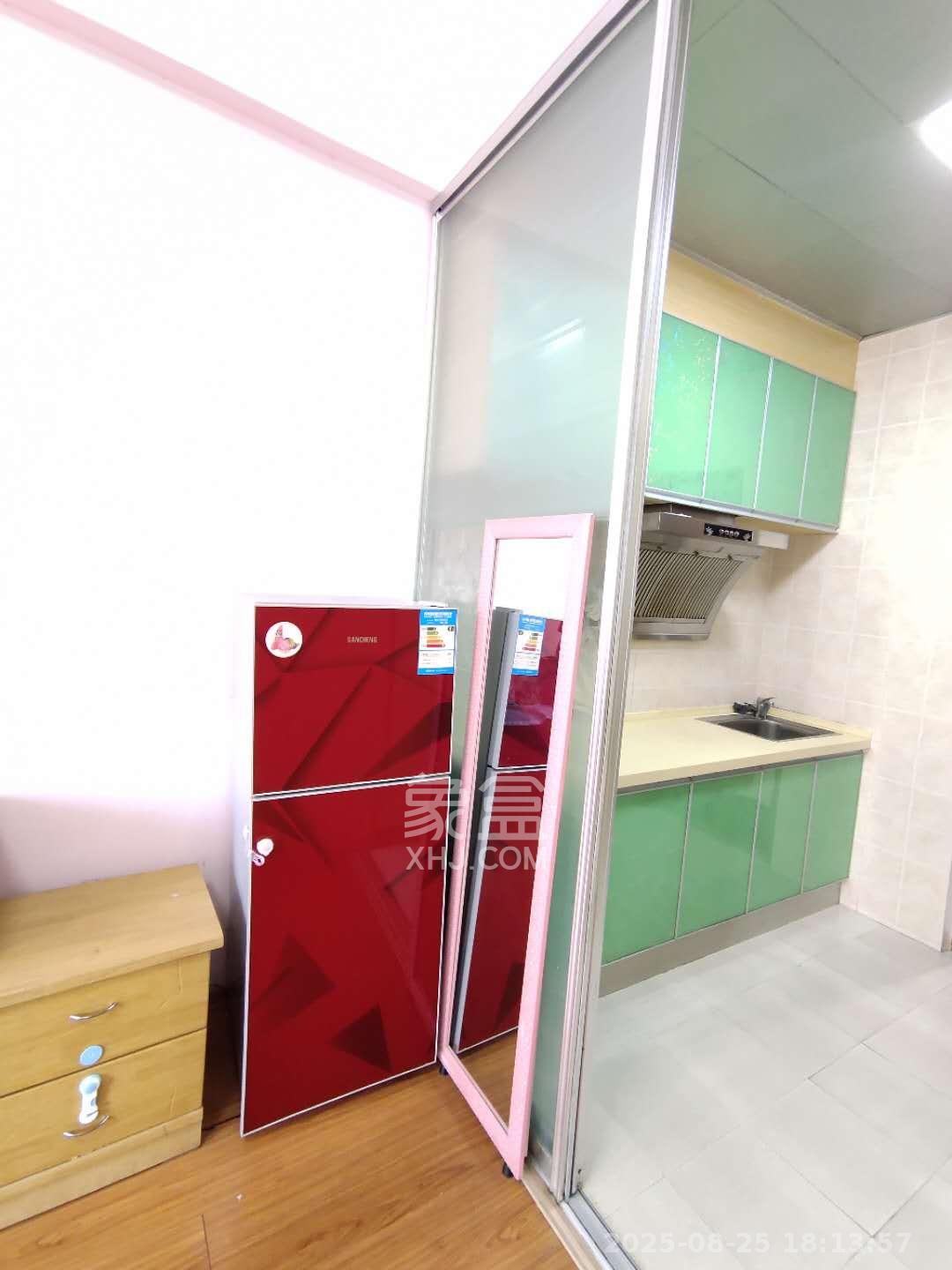 长房时代城  1室1厅1卫   1400.00元/月室内图