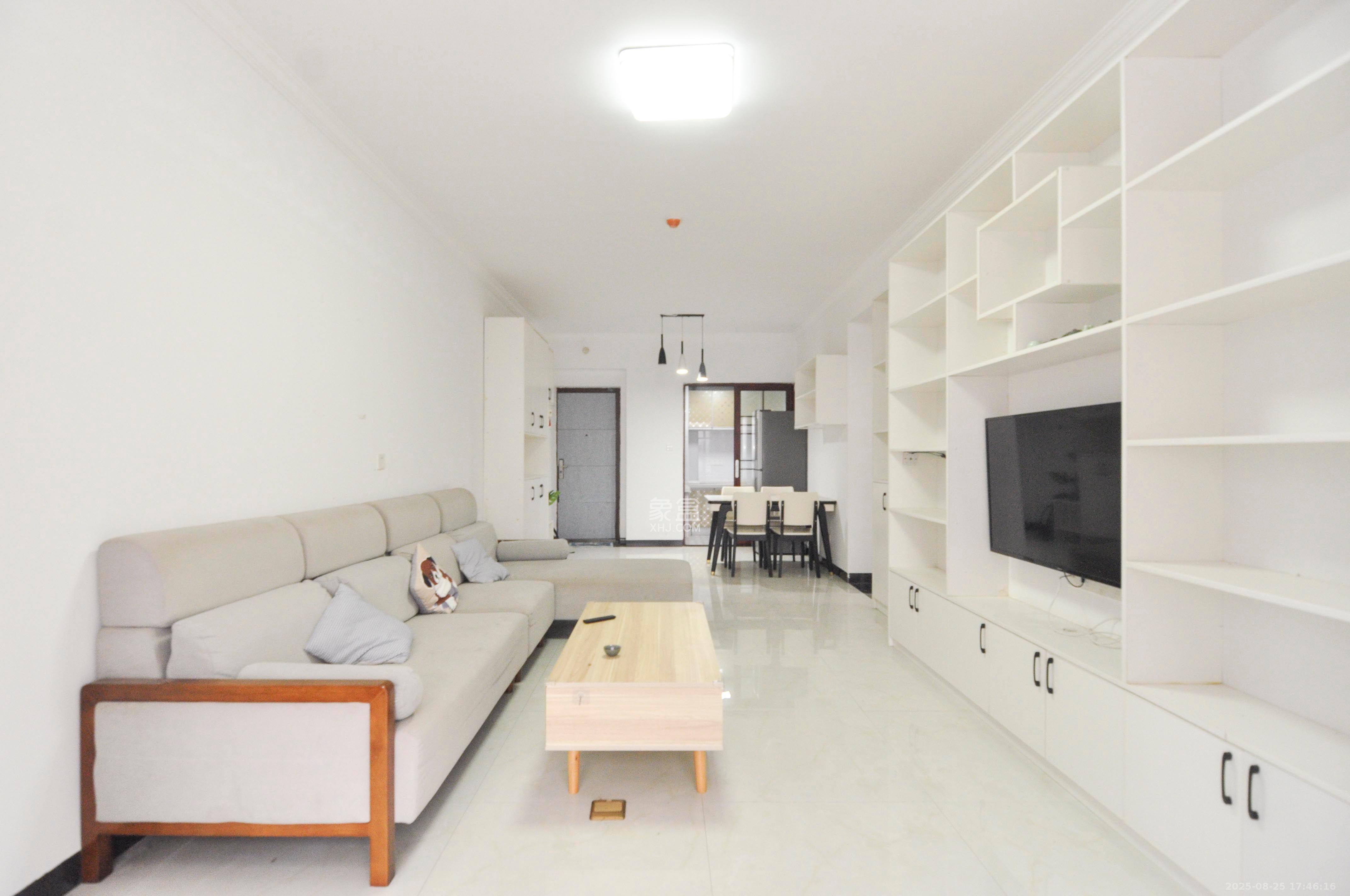 中建梅溪湖中心  3室2厅1卫    3200.0元/月 中建梅溪湖中心  3室2厅1卫    3200.0元/月室内图