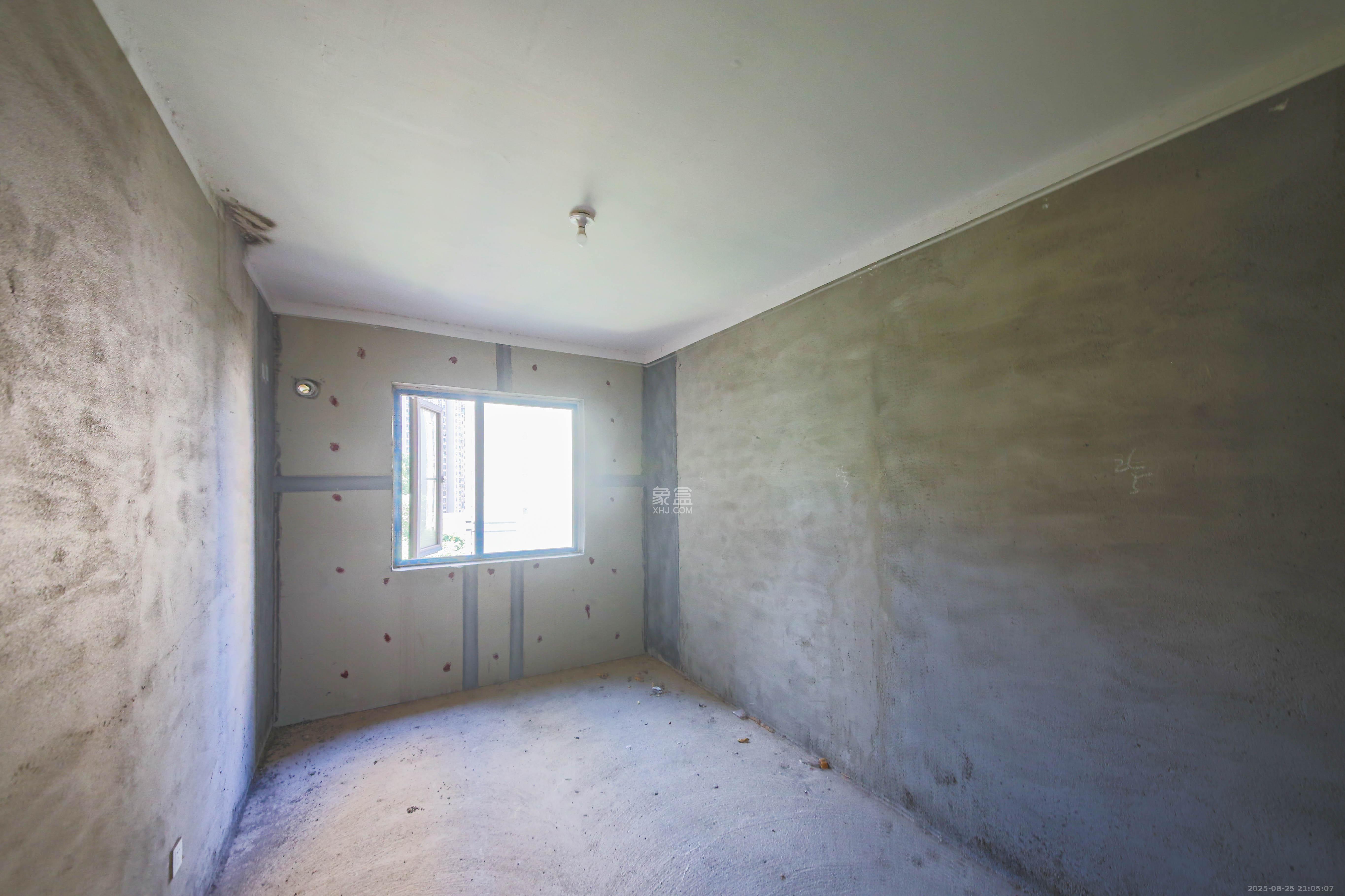 克拉美丽山庄(晟领国际)  4室2厅2卫    113.8万 克拉美丽山庄(晟领国际)  4室2厅2卫    113.8万卧室