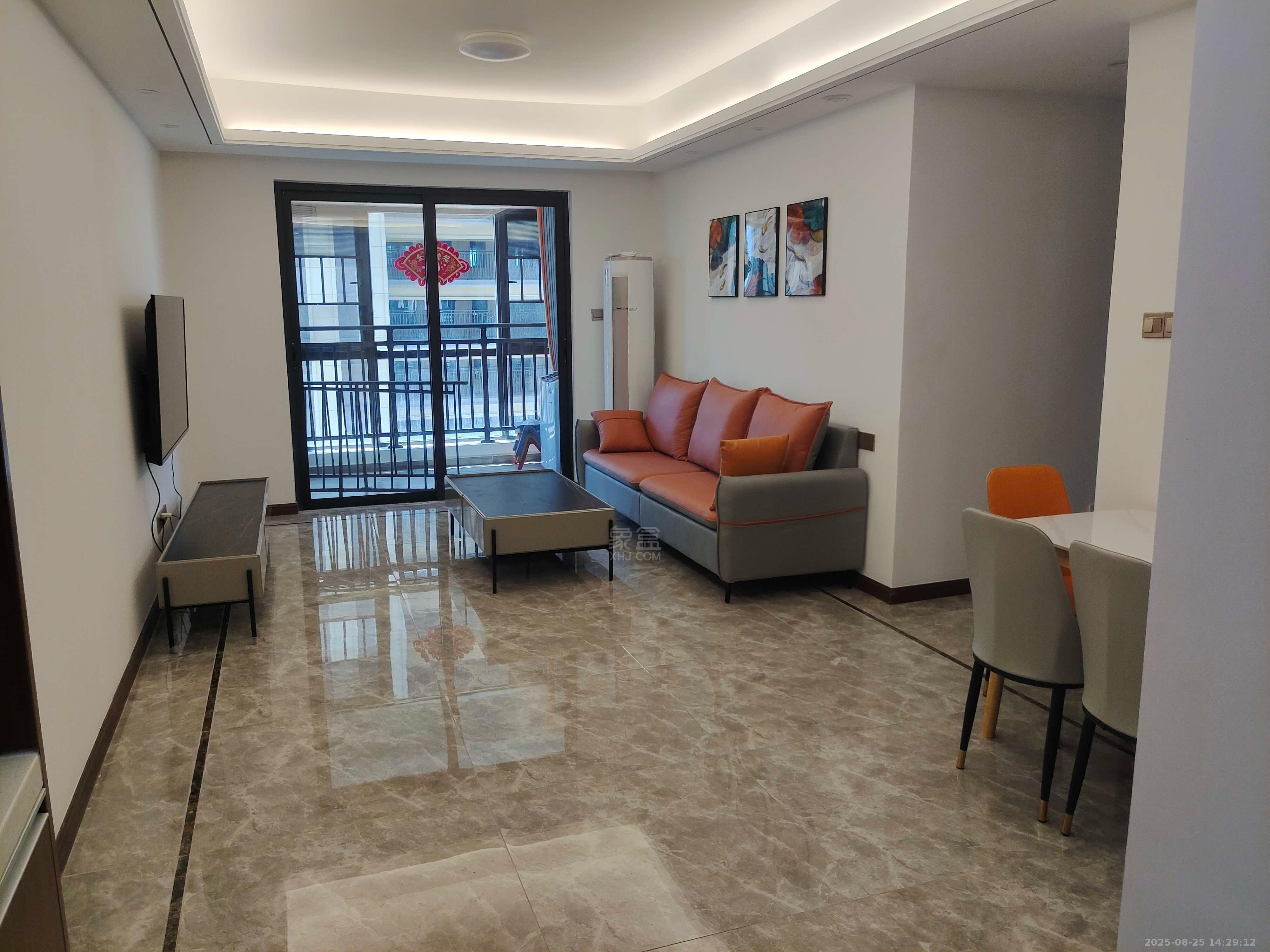 城际空间站 3室2厅2卫 1800.0元/月 城际空间站 3室2厅2卫 1800.0元/月室内图