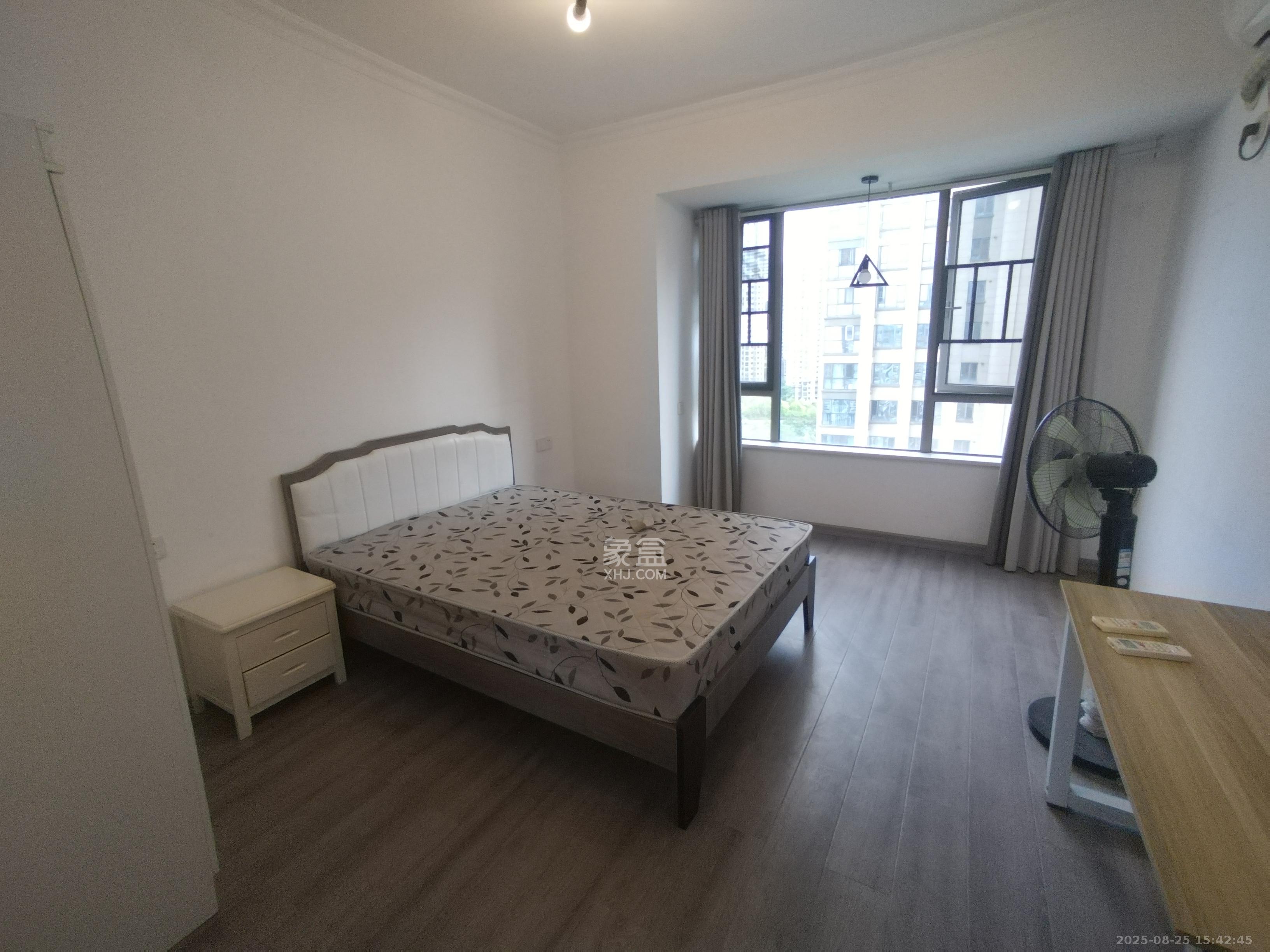 梅溪湖金茂悦（金悦雅苑）  4室1厅2卫    3500.0元/月室内图