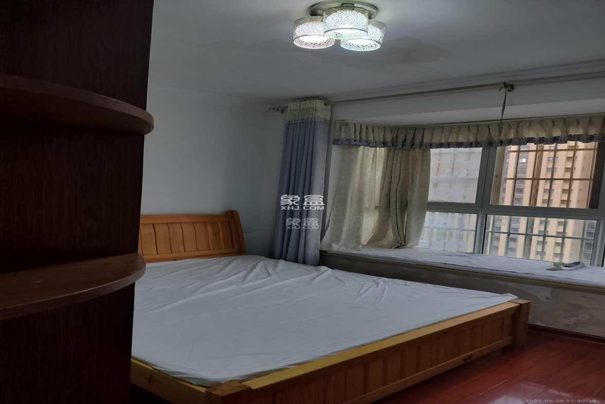 谷山乐园二期  2室2厅1卫    1800.0元/月 谷山乐园二期  2室2厅1卫    1800.0元/月室内图