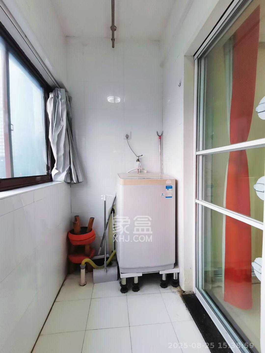 兰卡威国际  1室1厅1卫    1400.0元/月室内图