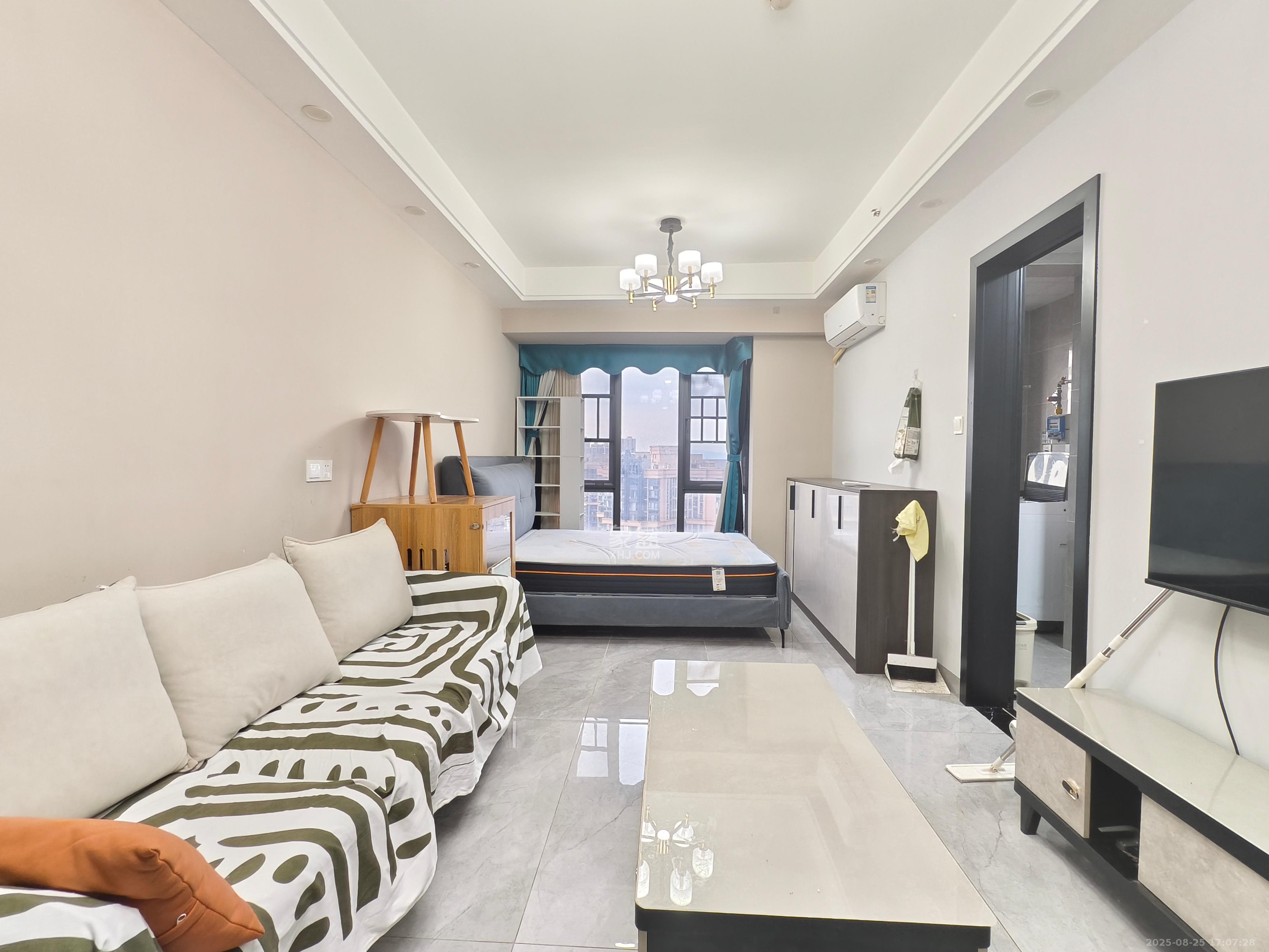 天健城 1室0厅1卫 2300.0元/月 天健城 1室0厅1卫 2300.0元/月室内图